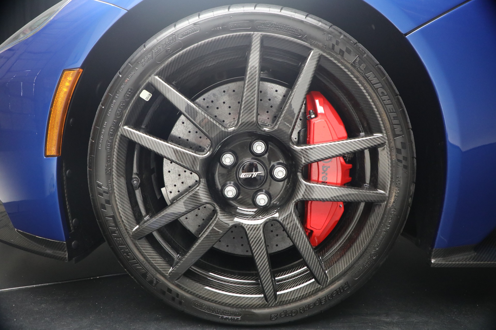 Used-2021-Ford-GT
