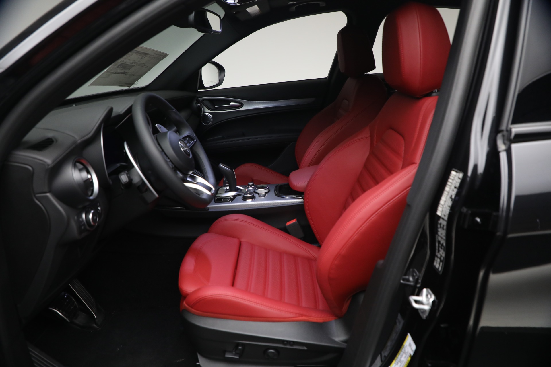 New-2026-Alfa-Romeo-Stelvio-Veloce