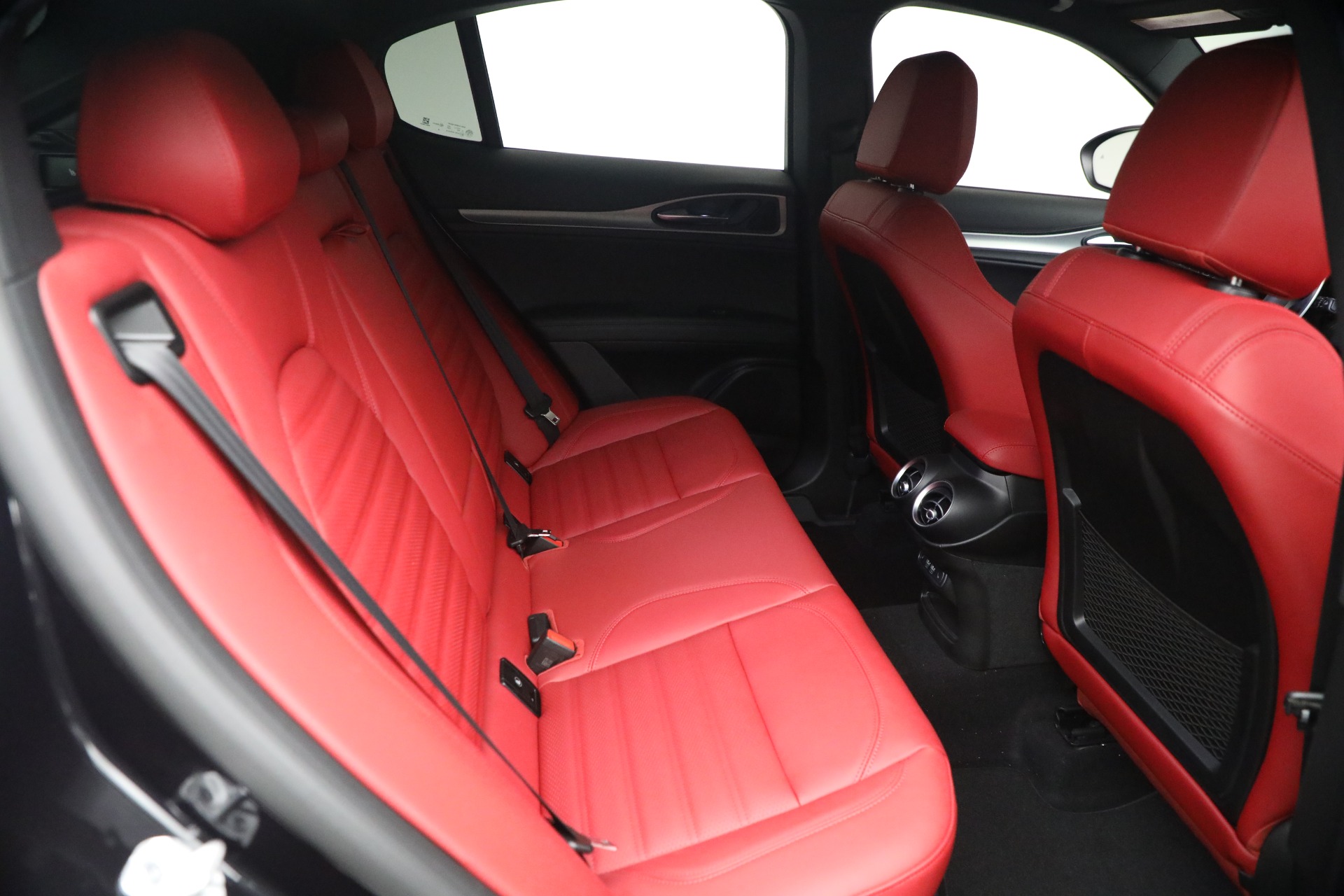 New-2026-Alfa-Romeo-Stelvio-Veloce