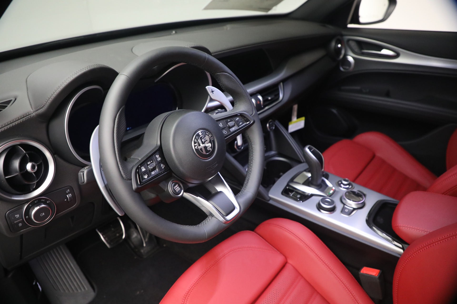 New-2026-Alfa-Romeo-Stelvio-Veloce