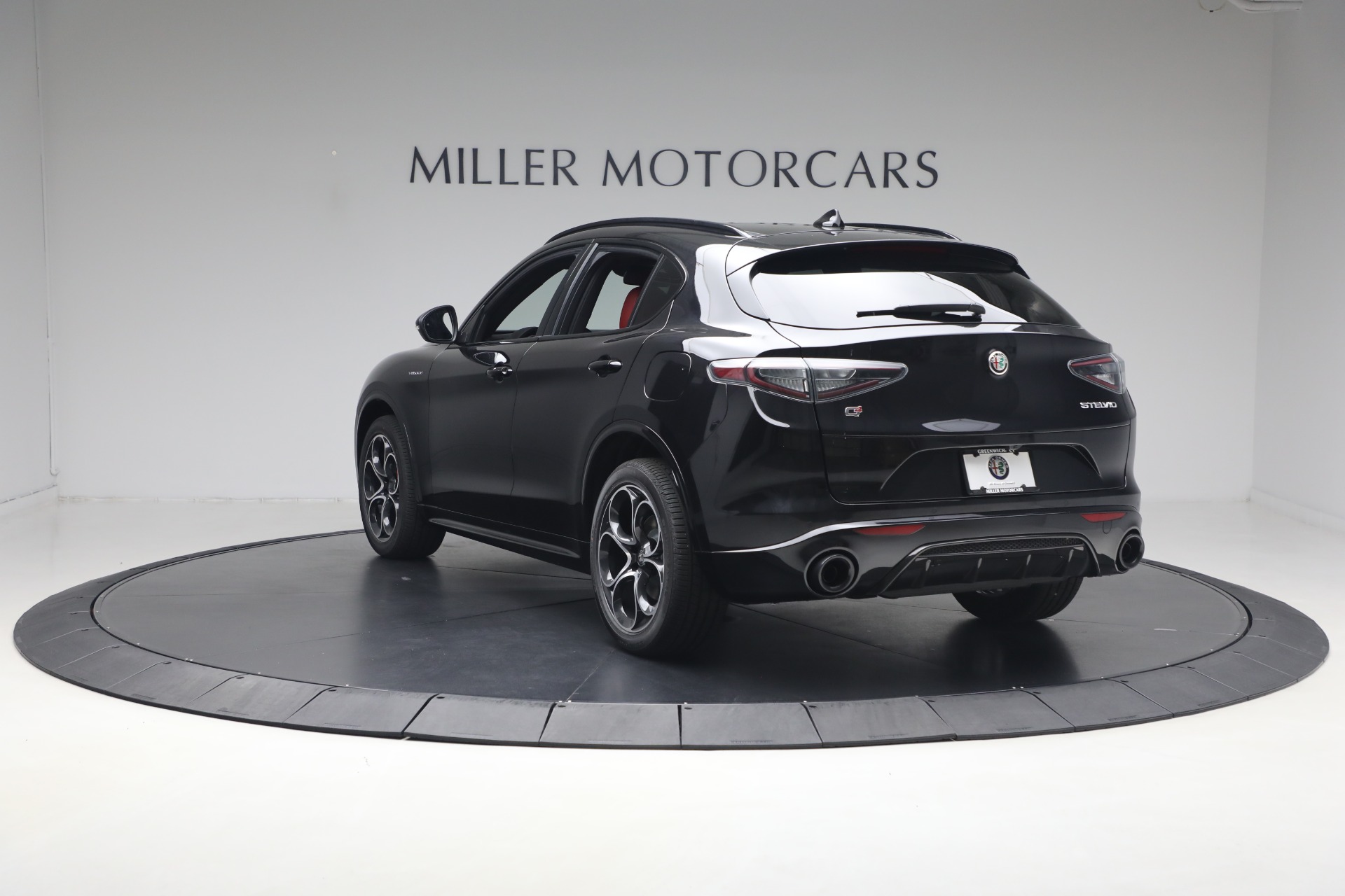 New-2026-Alfa-Romeo-Stelvio-Veloce