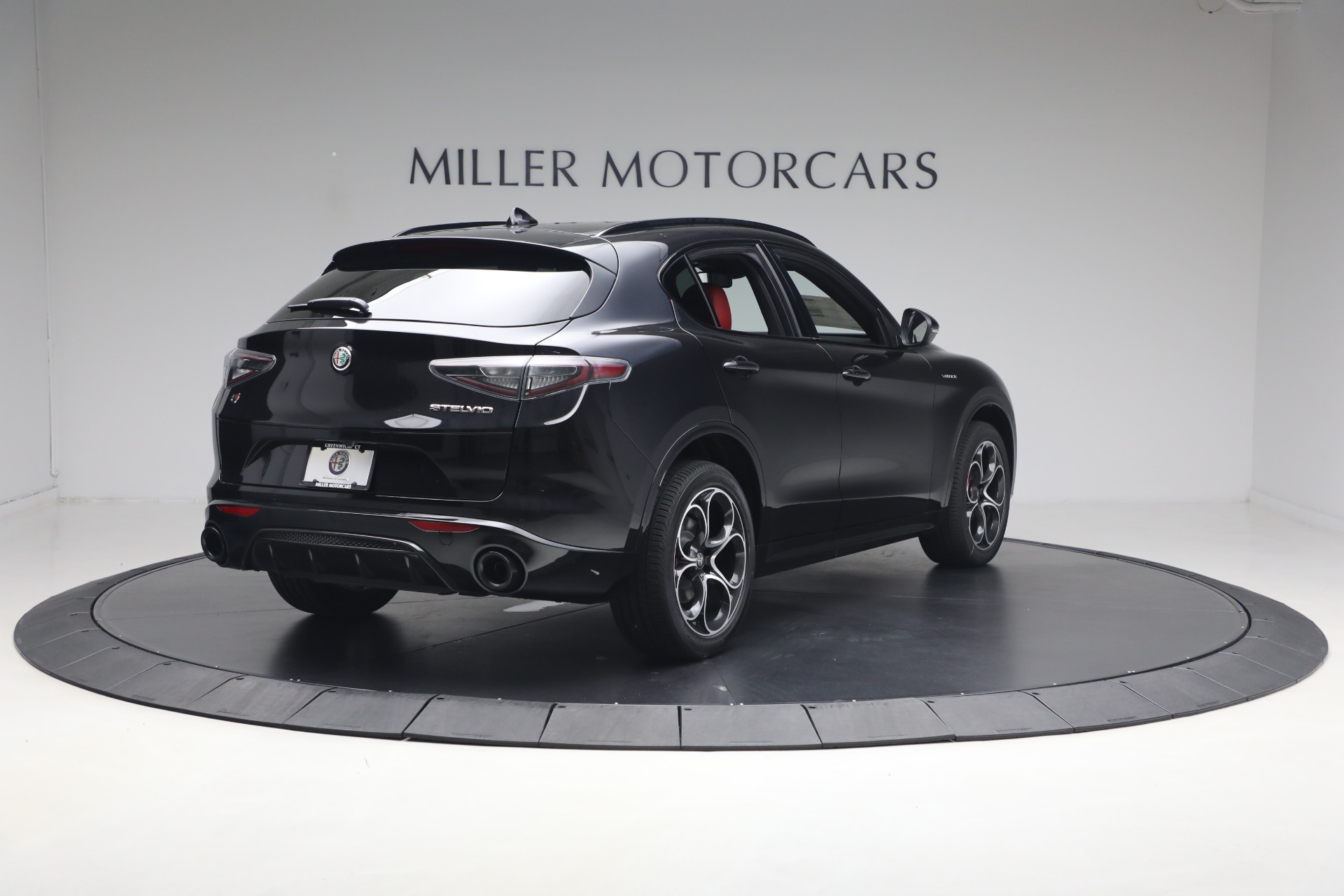 New-2026-Alfa-Romeo-Stelvio-Veloce