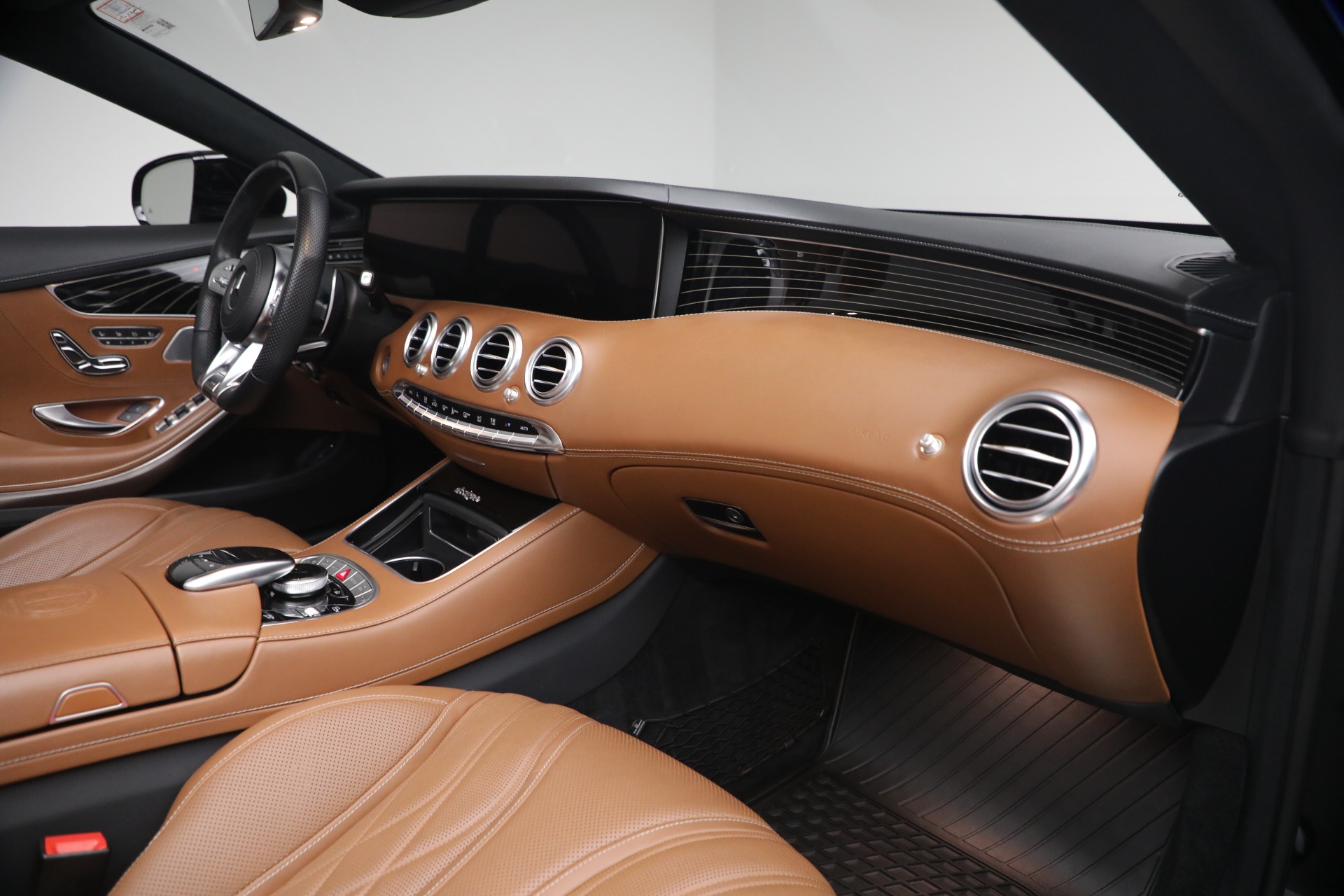 Used-2020-Mercedes-Benz-S-Class-AMG-S-63