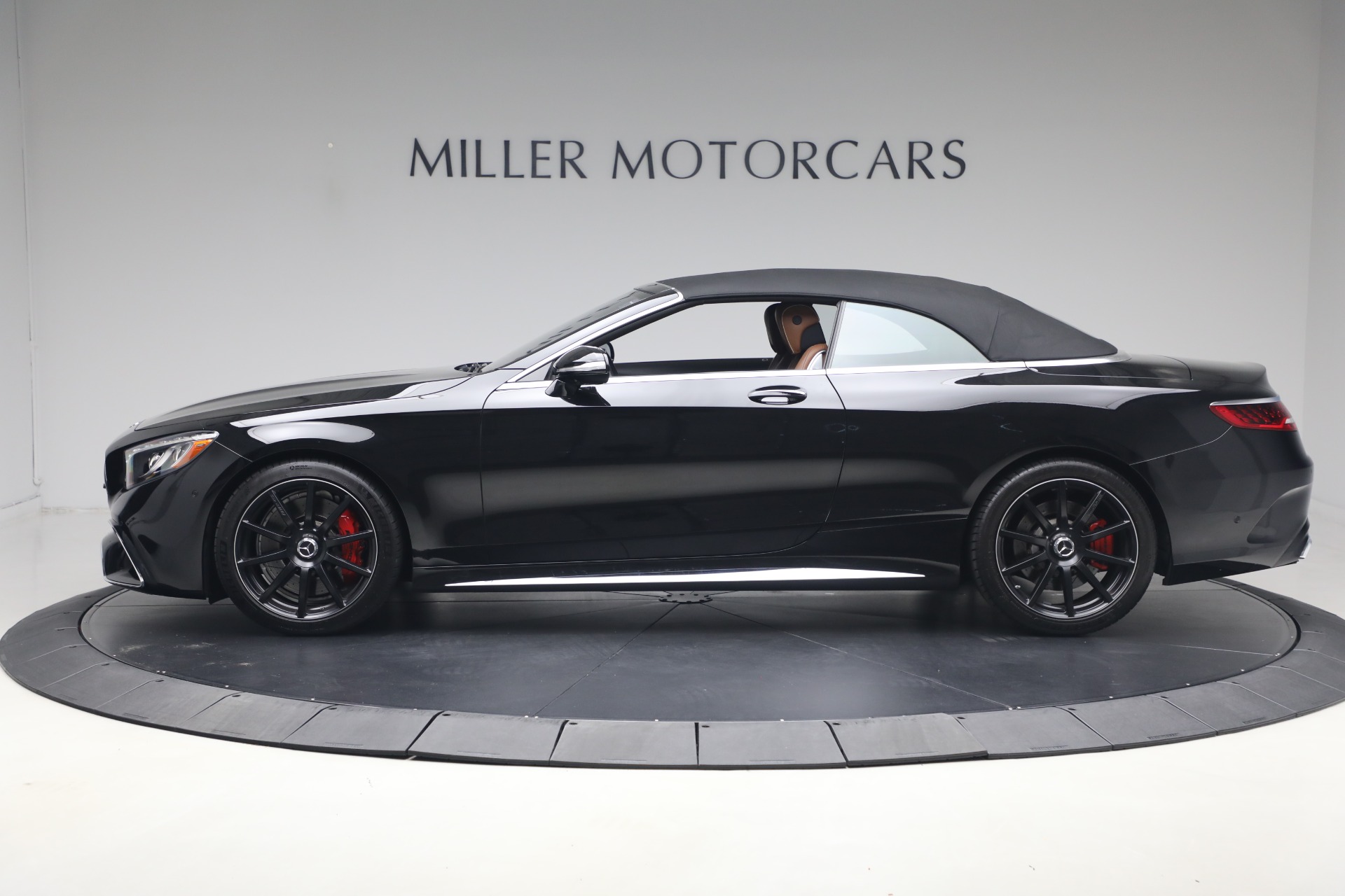 Used-2020-Mercedes-Benz-S-Class-AMG-S-63