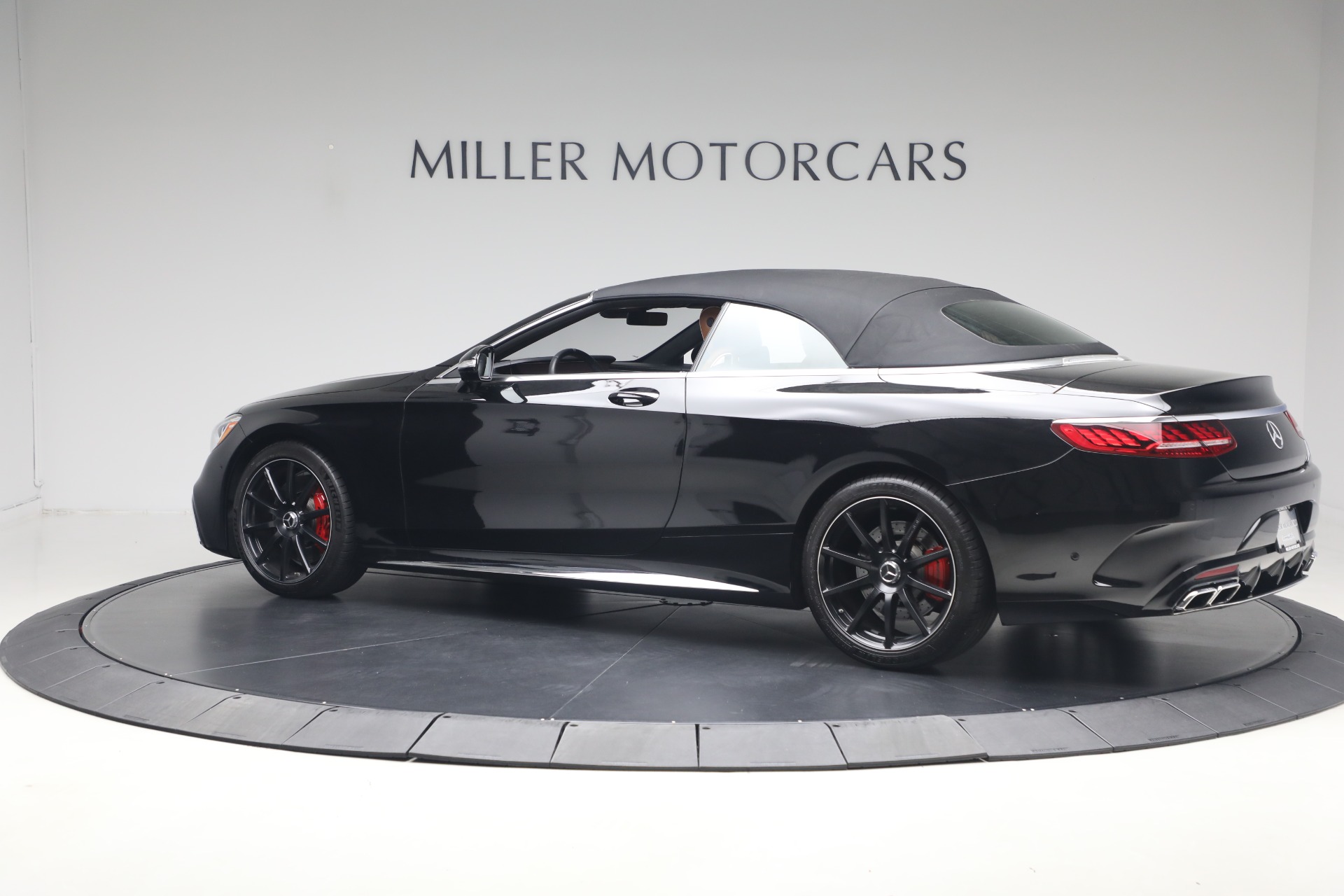 Used-2020-Mercedes-Benz-S-Class-AMG-S-63