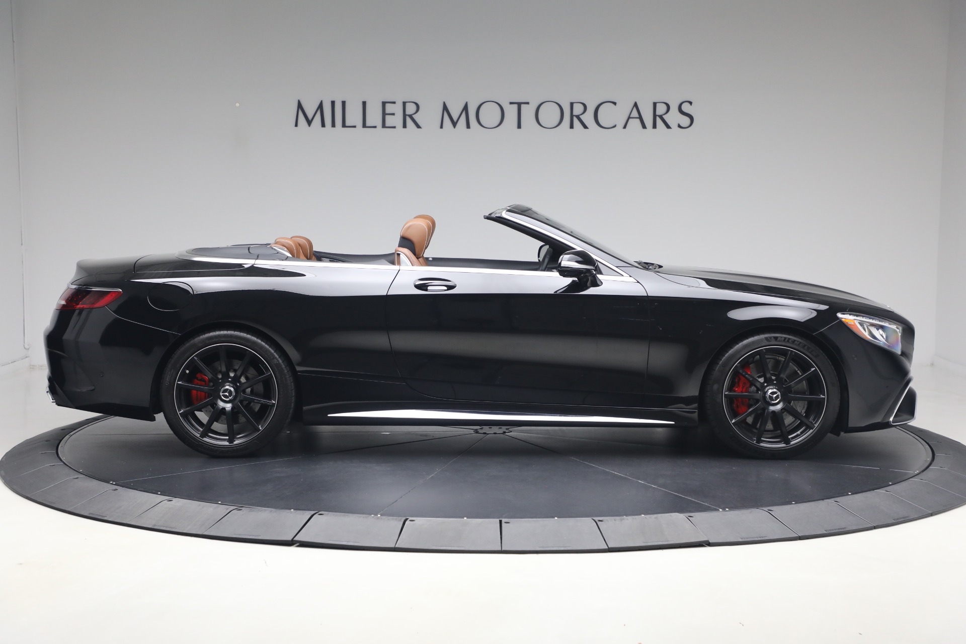 Used-2020-Mercedes-Benz-S-Class-AMG-S-63