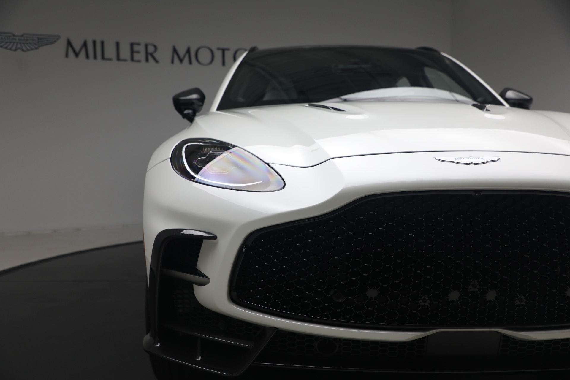 New-2026-Aston-Martin-DBX-S