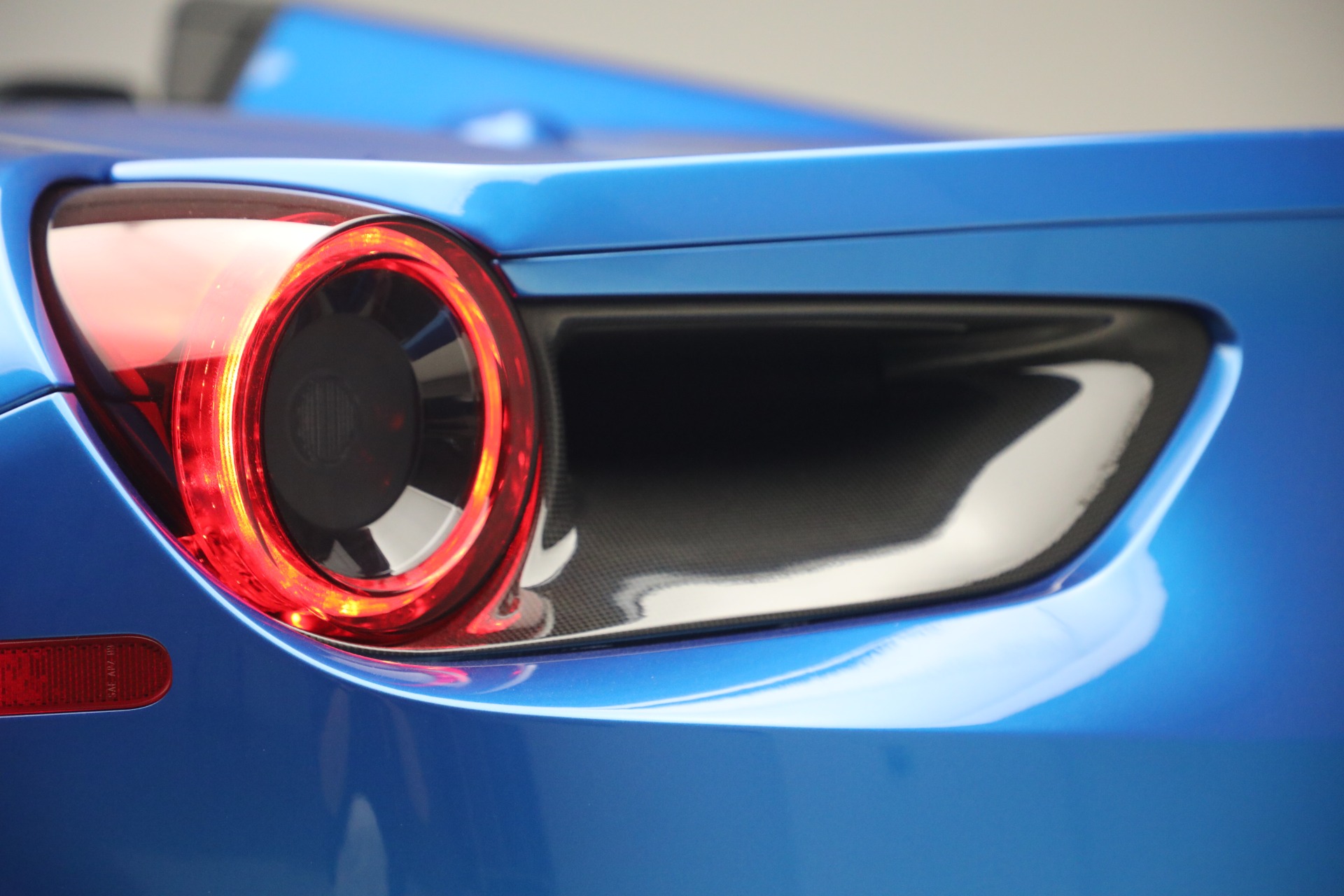 Used-2017-Ferrari-488-Spider