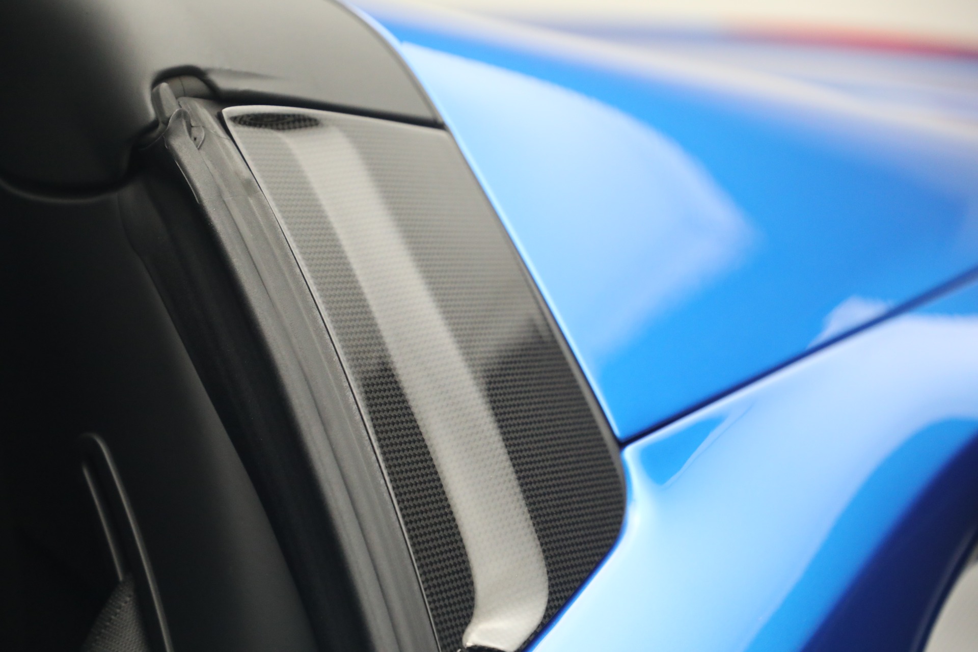 Used-2017-Ferrari-488-Spider