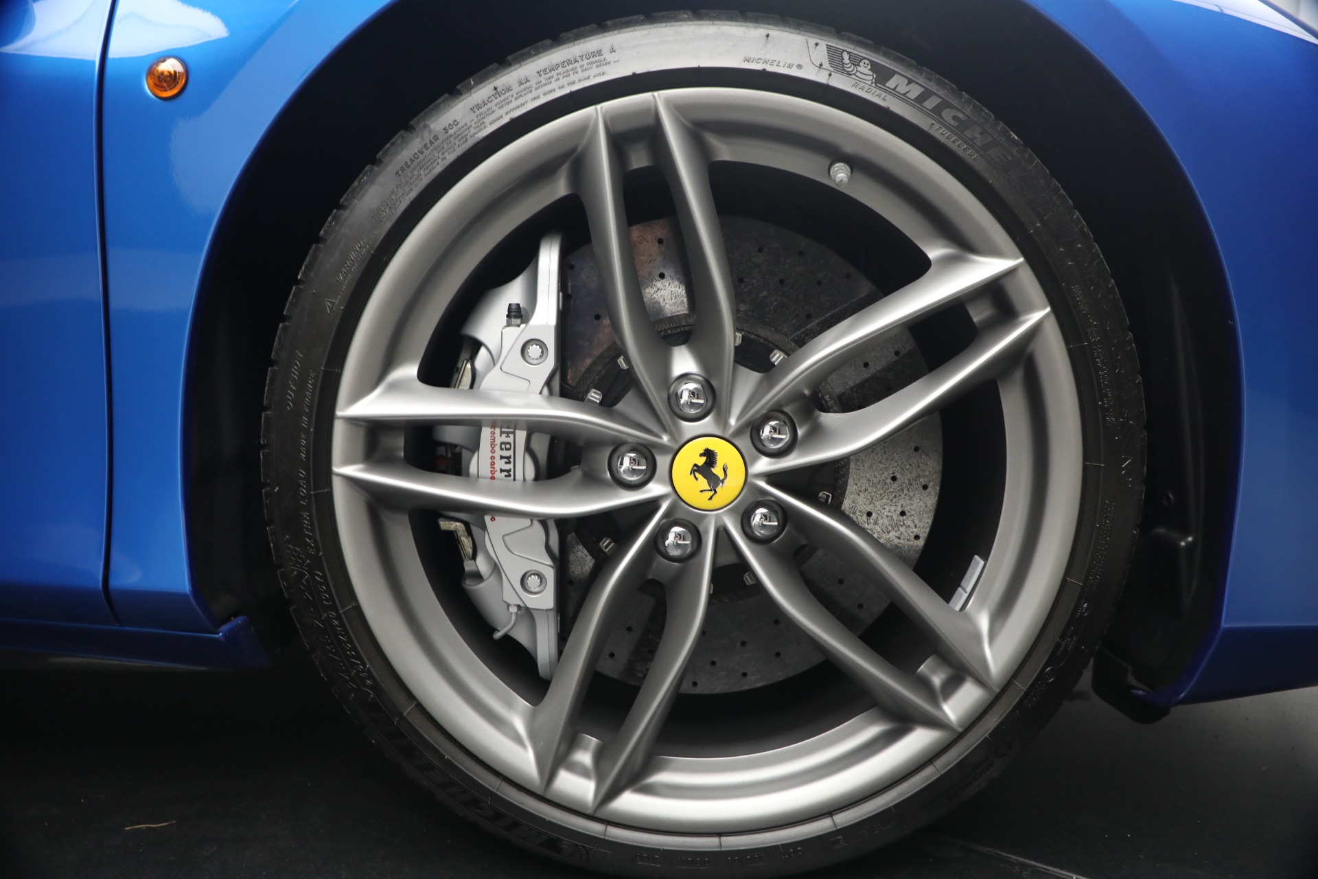 Used-2017-Ferrari-488-Spider