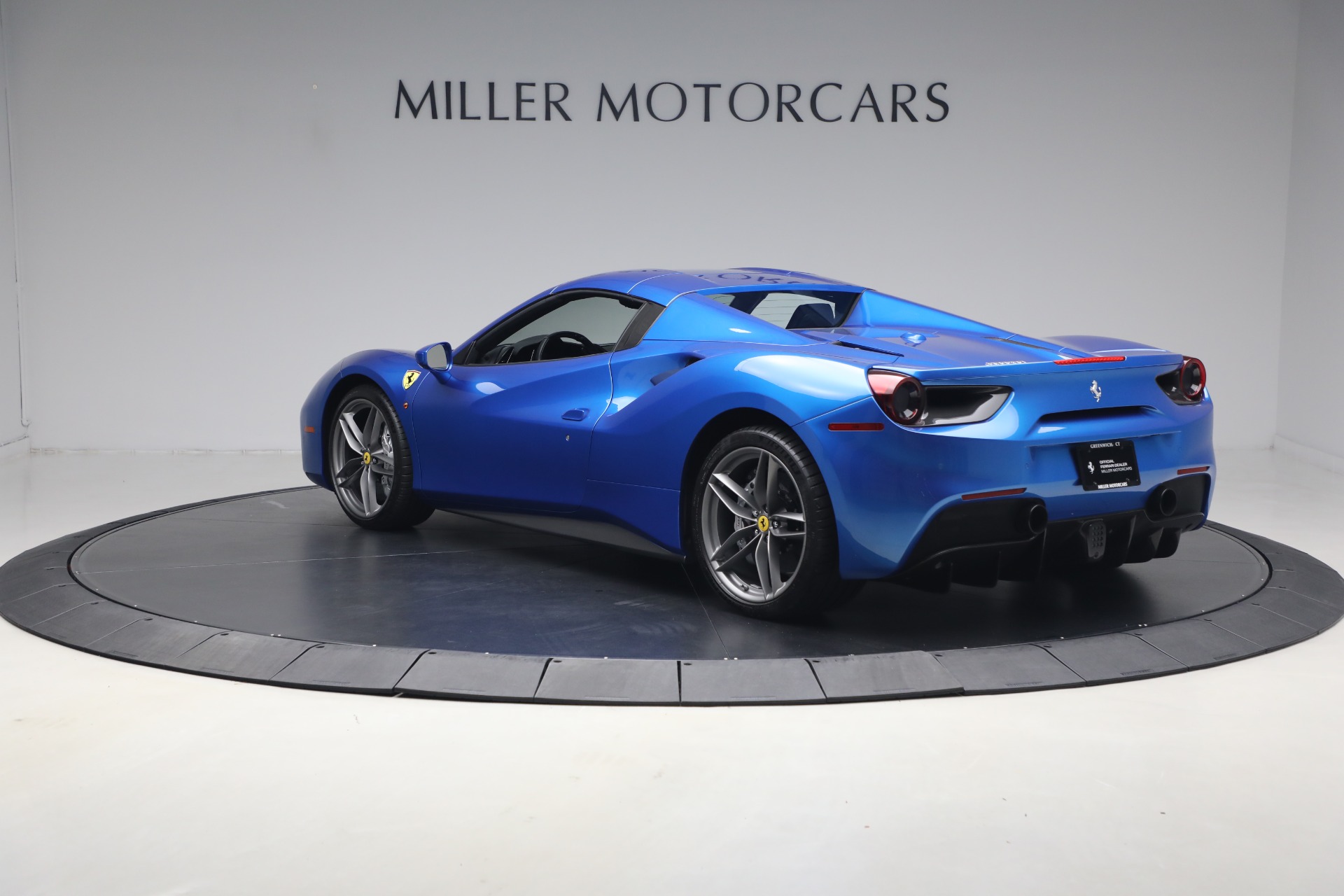 Used-2017-Ferrari-488-Spider