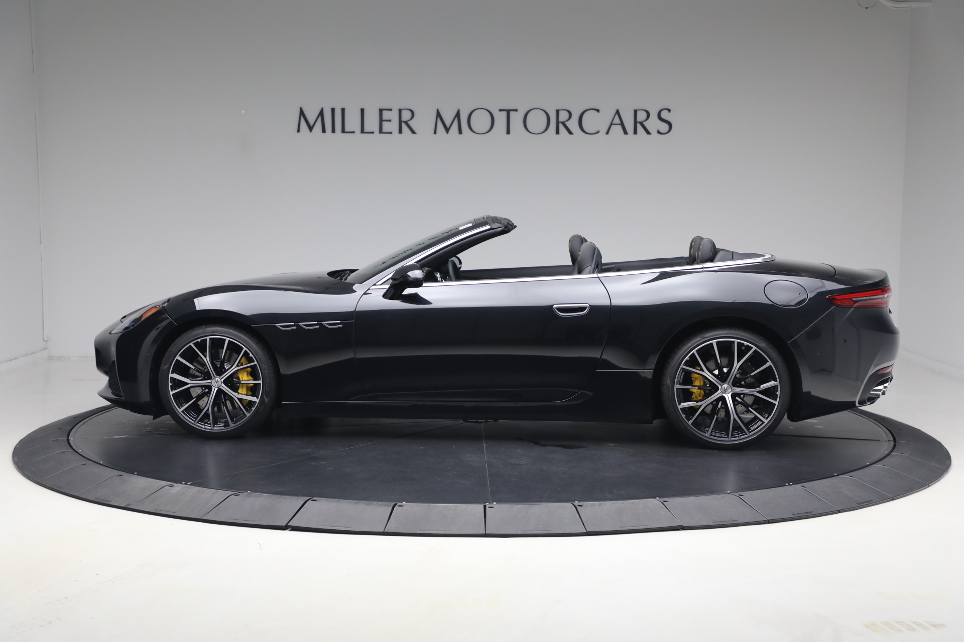 New-2026-Maserati-GranCabrio
