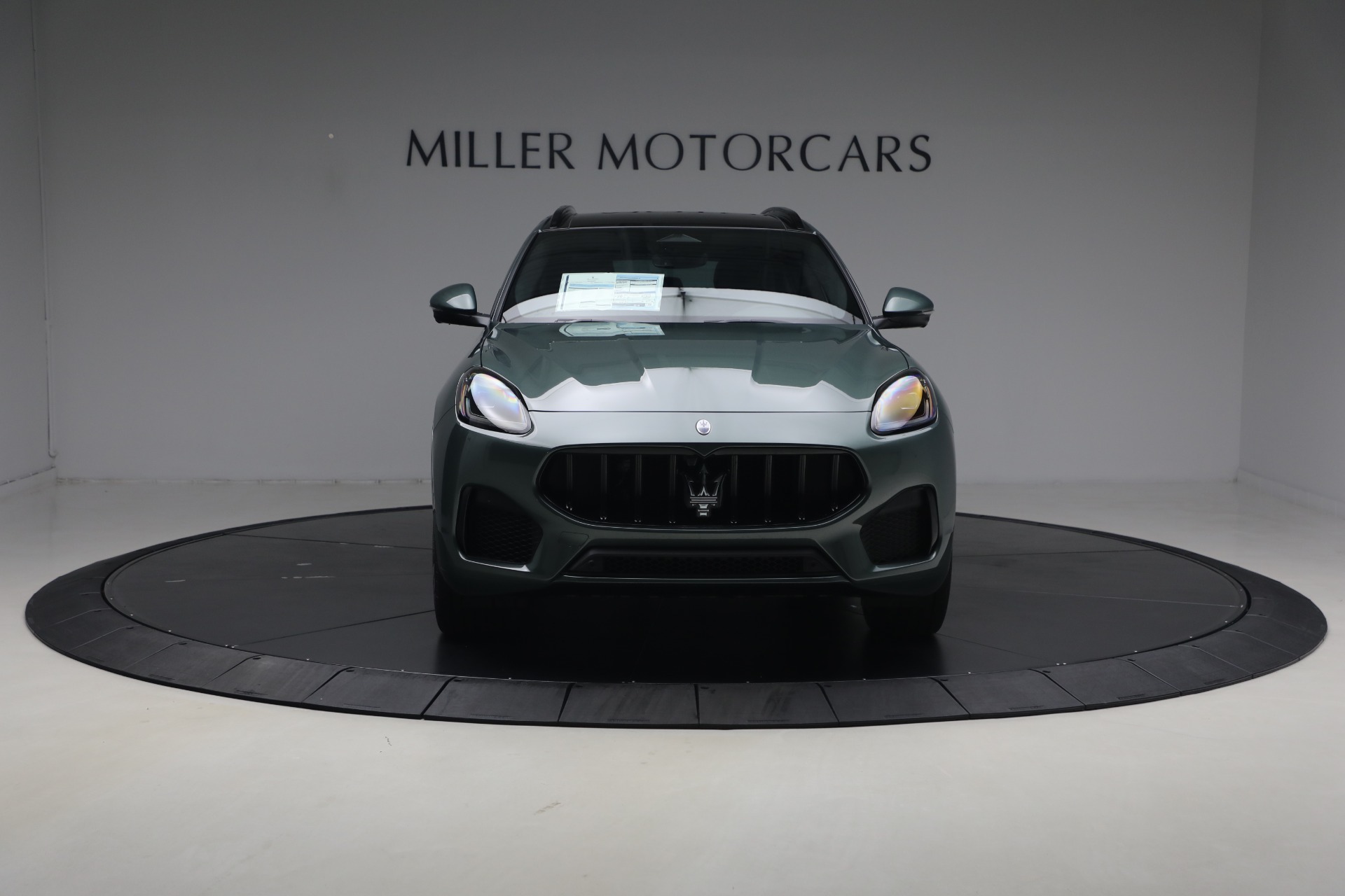 New-2026-Maserati-Grecale-Modena-V6