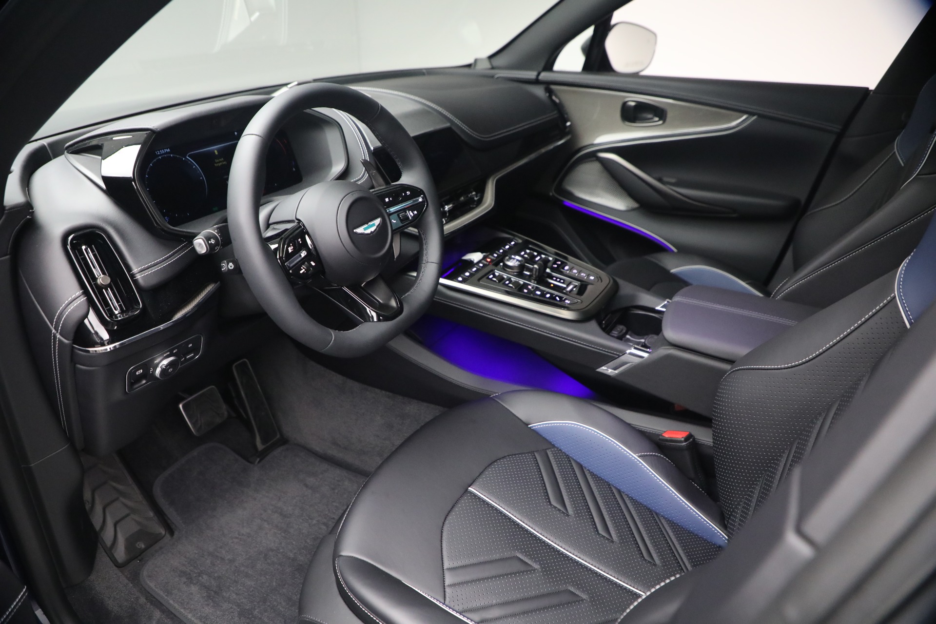 New-2026-Aston-Martin-DBX-S