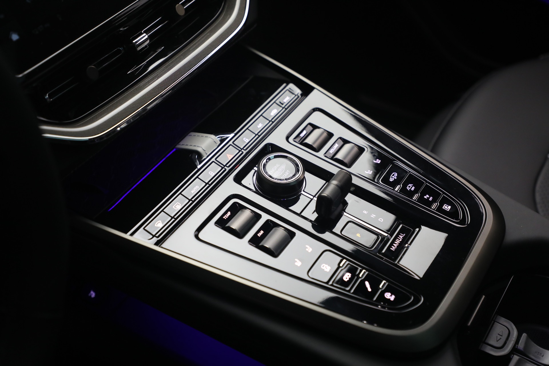 New-2026-Aston-Martin-DBX-S