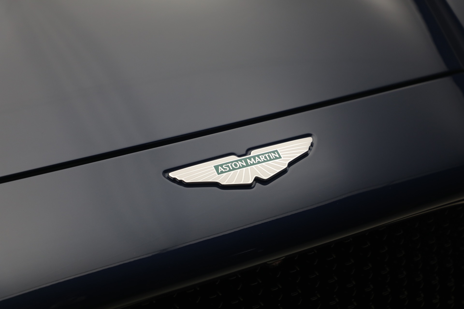 New-2026-Aston-Martin-DBX-S