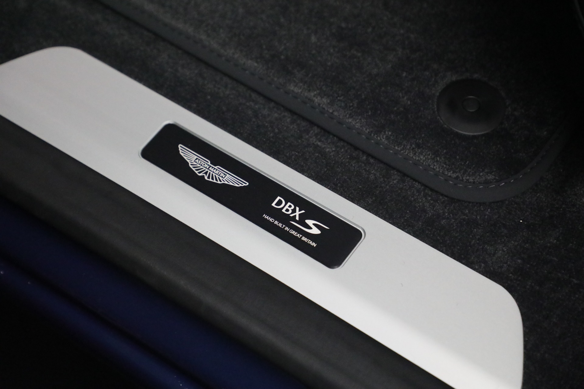 New-2026-Aston-Martin-DBX-S