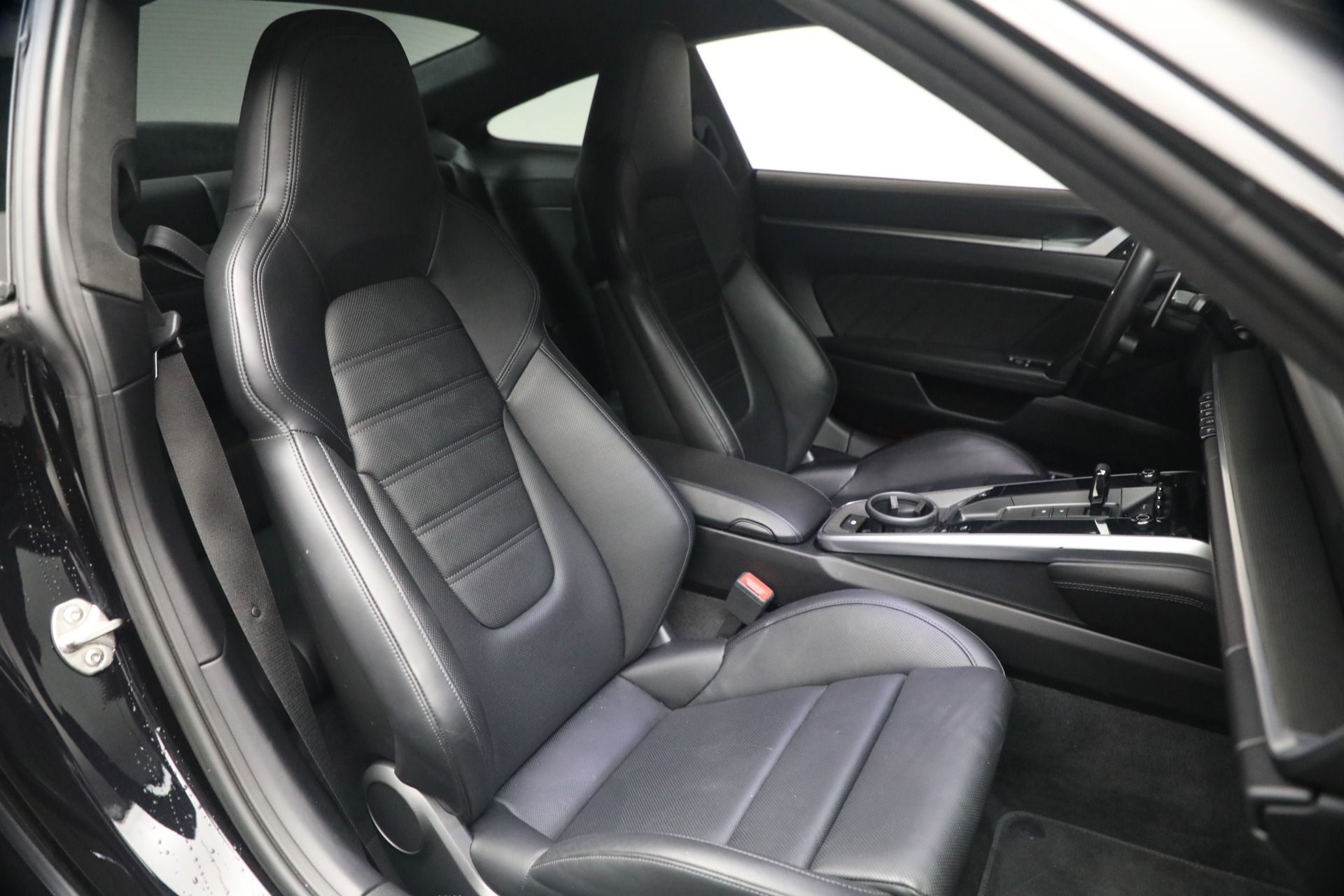 Used-2021-Porsche-911-Turbo-S