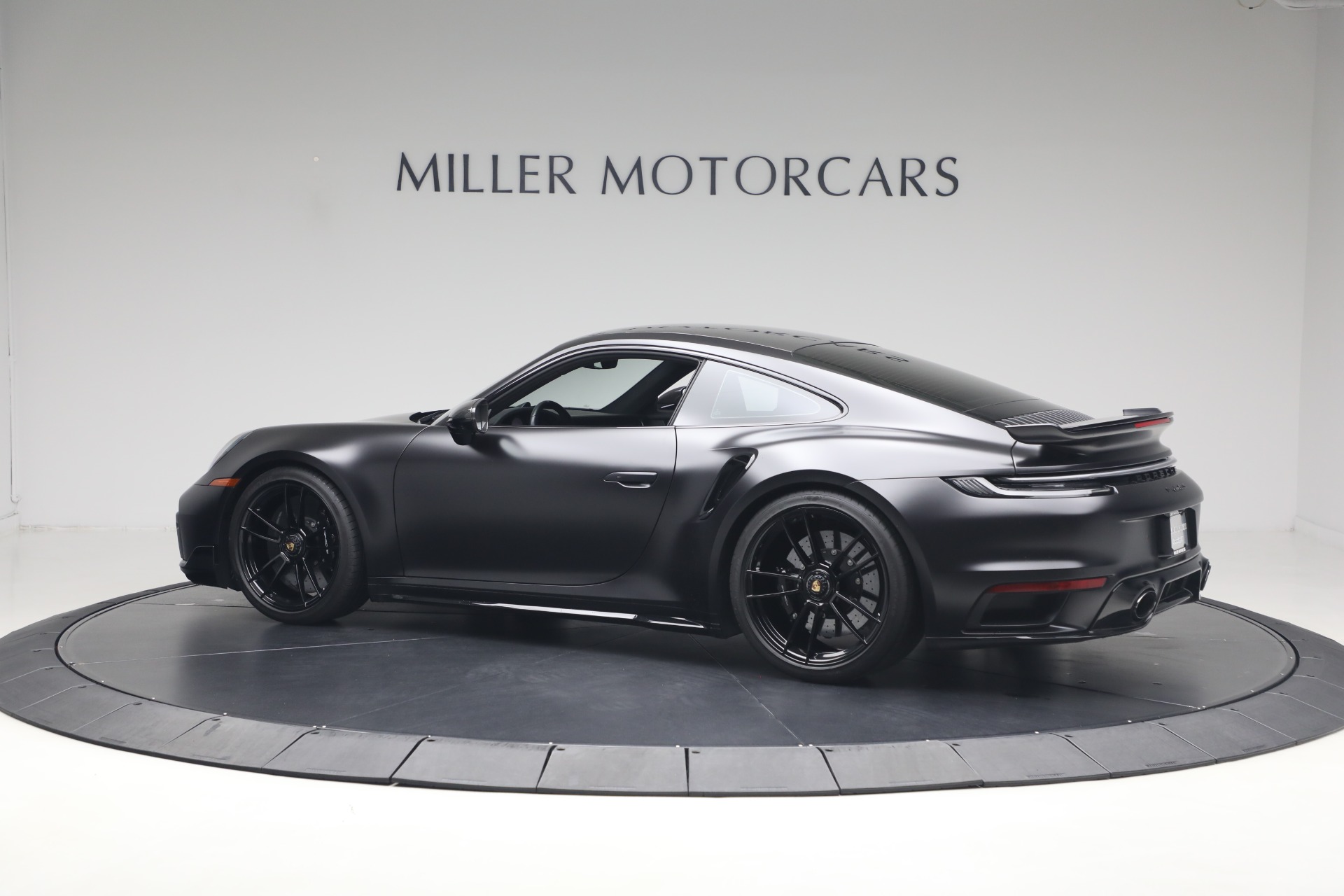 Used-2021-Porsche-911-Turbo-S