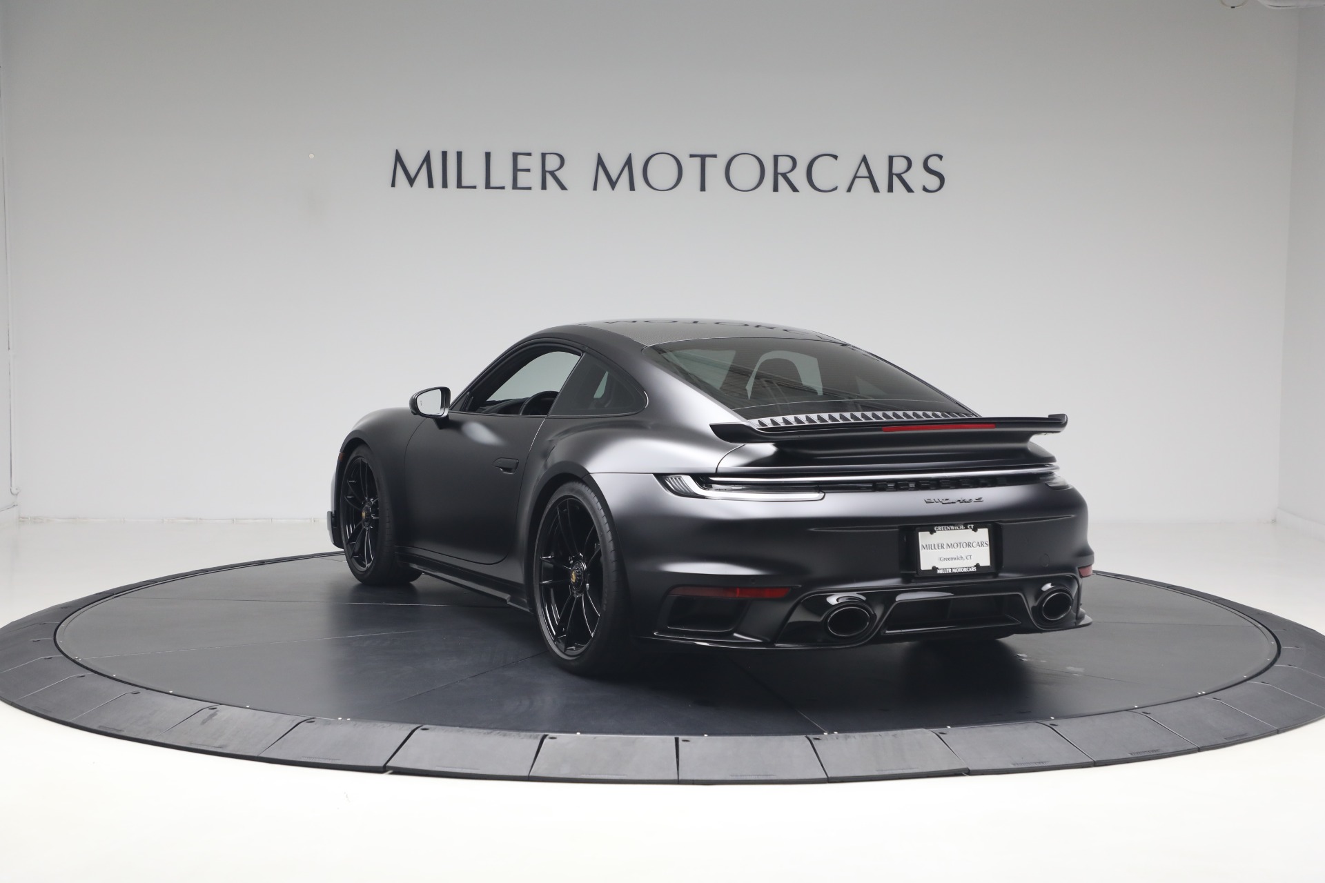 Used-2021-Porsche-911-Turbo-S
