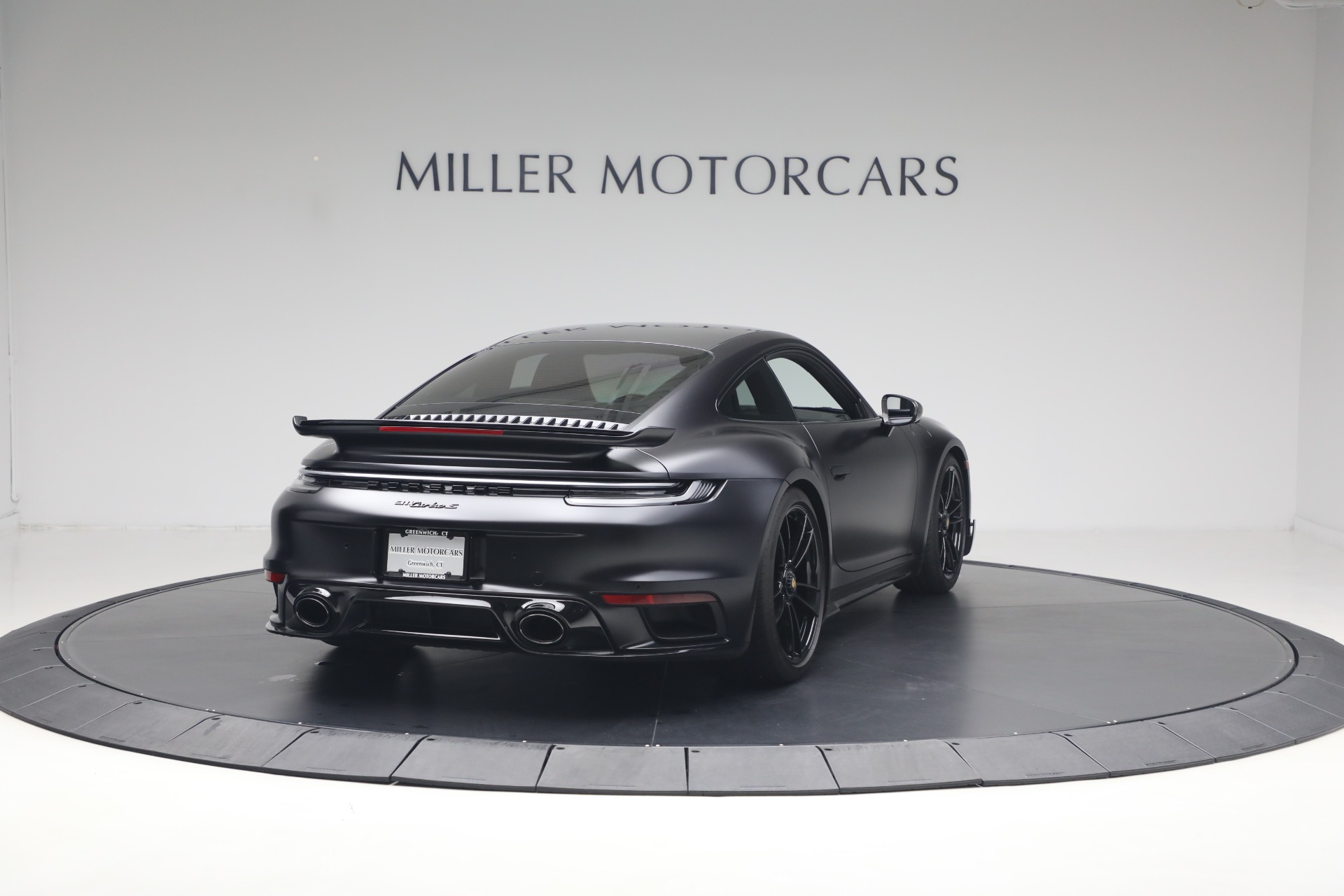 Used-2021-Porsche-911-Turbo-S