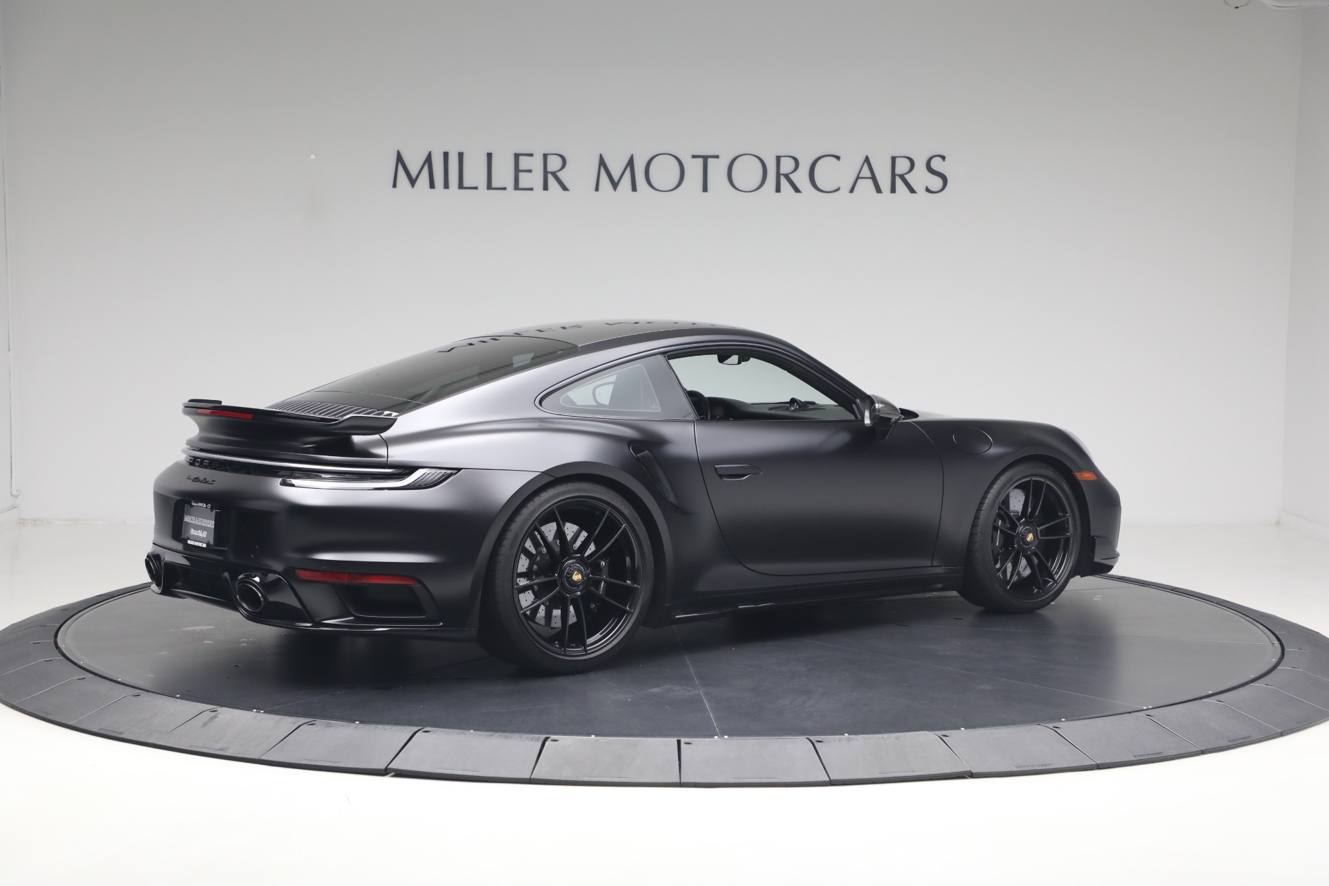 Used-2021-Porsche-911-Turbo-S