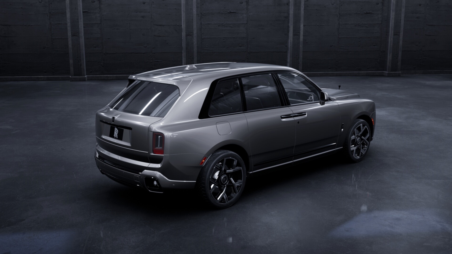 New-2027-Rolls-Royce-Black-Badge-Cullinan