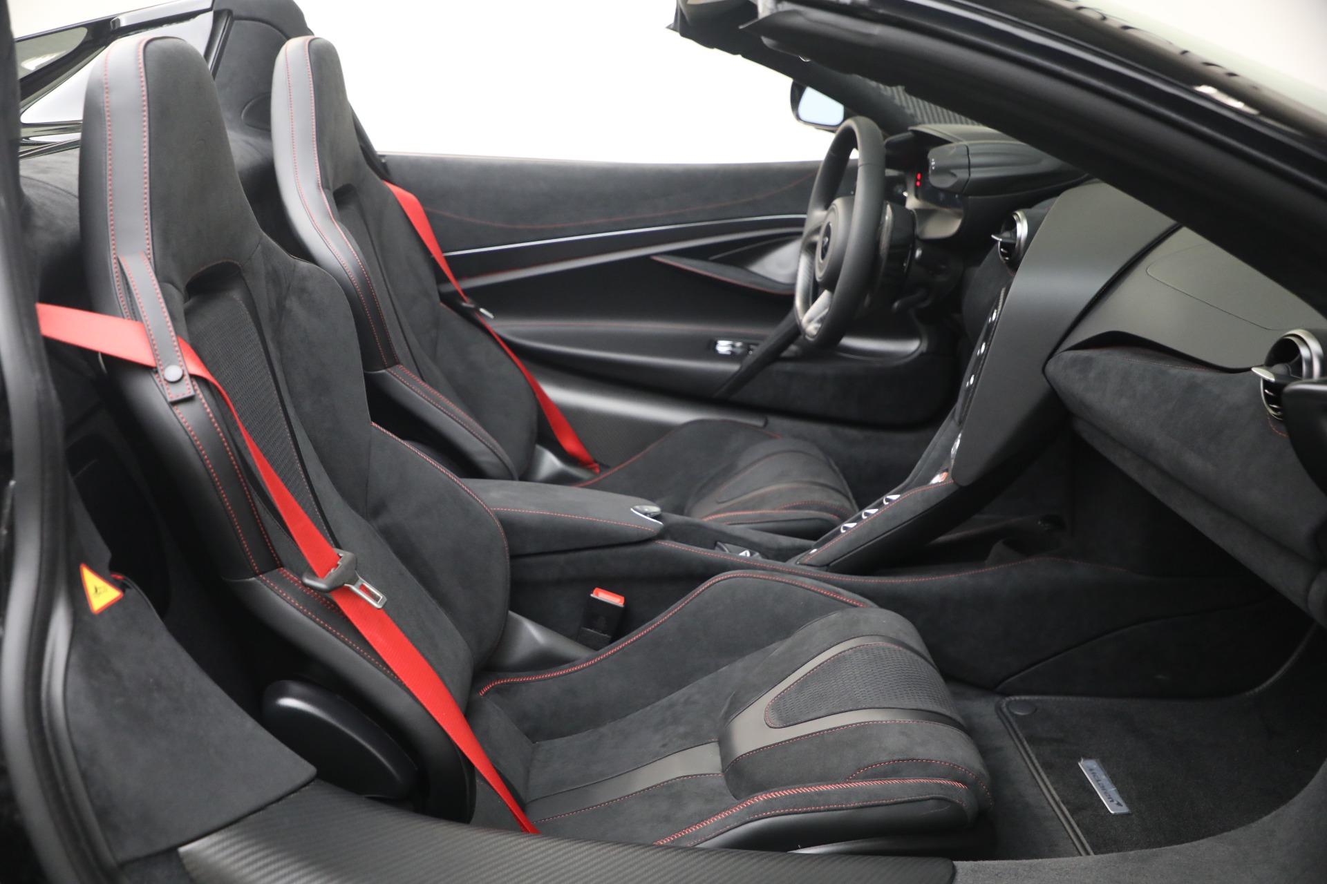 New-2027-McLaren-750S-Spider-Performance
