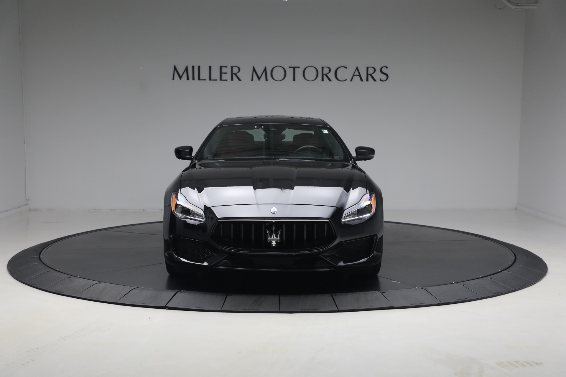 Used-2022-Maserati-Quattroporte-Modena-Q4