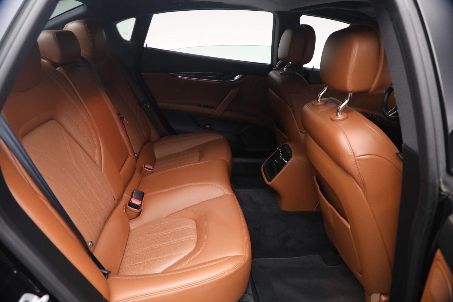 Used-2022-Maserati-Quattroporte-Modena-Q4