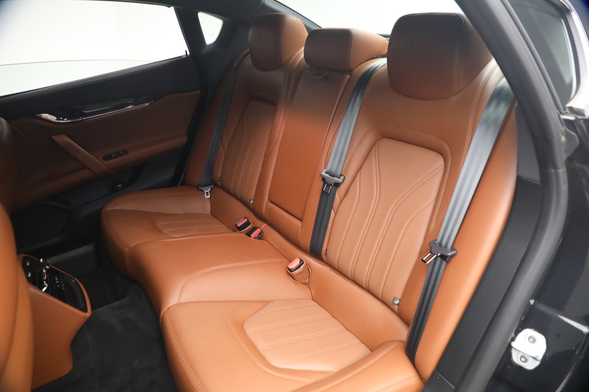 Used-2022-Maserati-Quattroporte-Modena-Q4