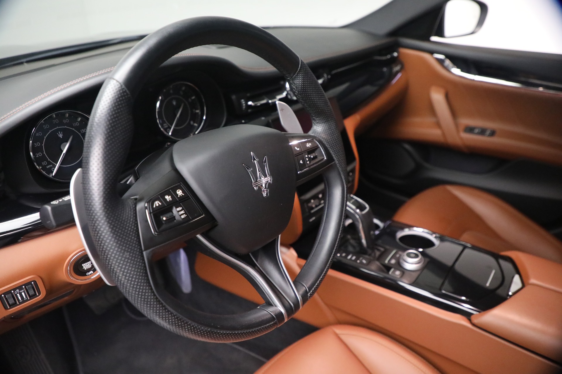 Used-2022-Maserati-Quattroporte-Modena-Q4