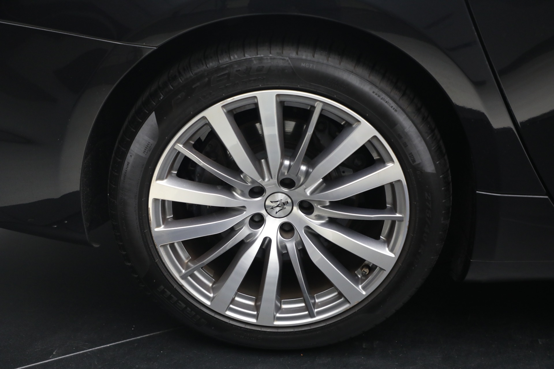 Used-2022-Maserati-Quattroporte-Modena-Q4
