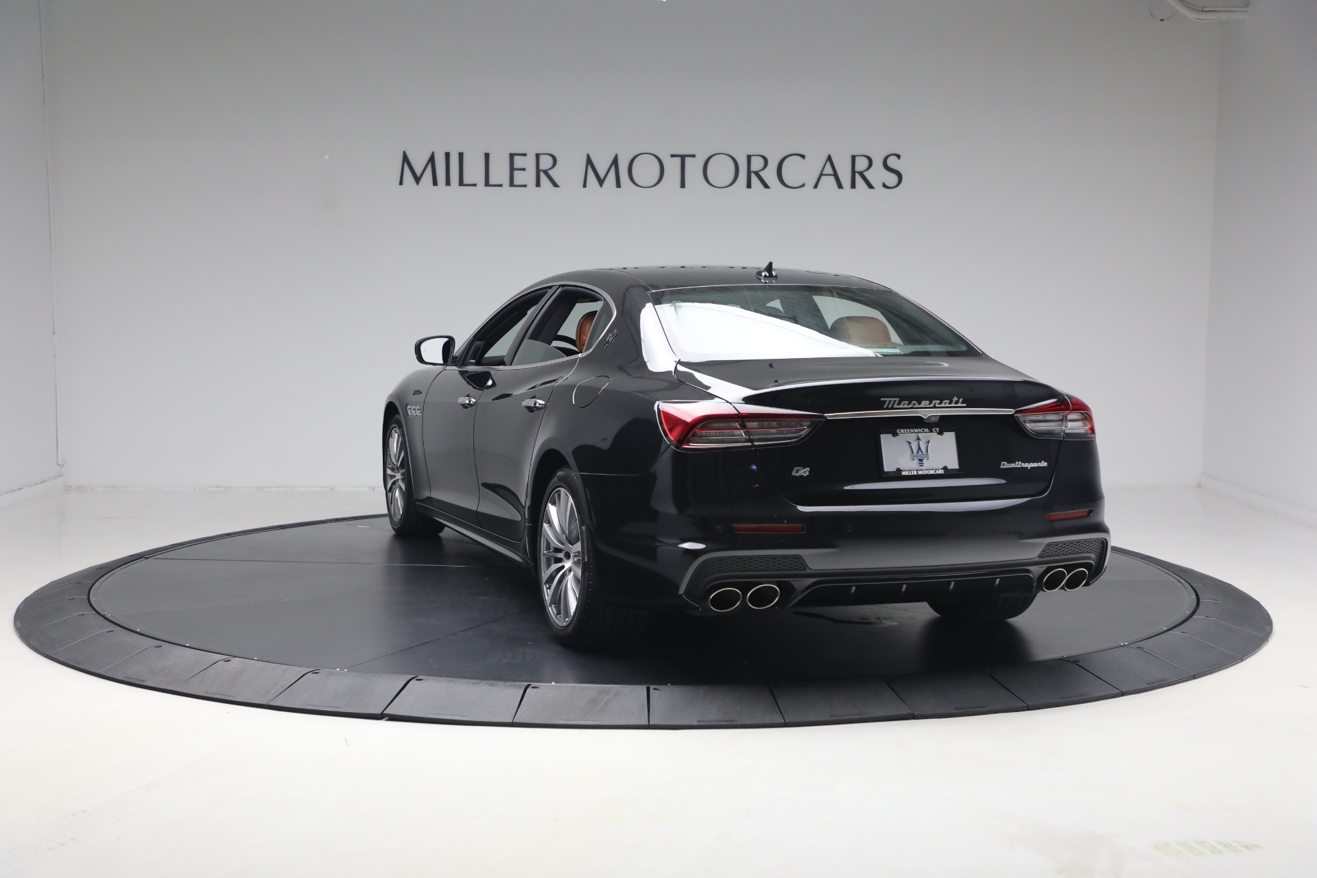 Used-2022-Maserati-Quattroporte-Modena-Q4
