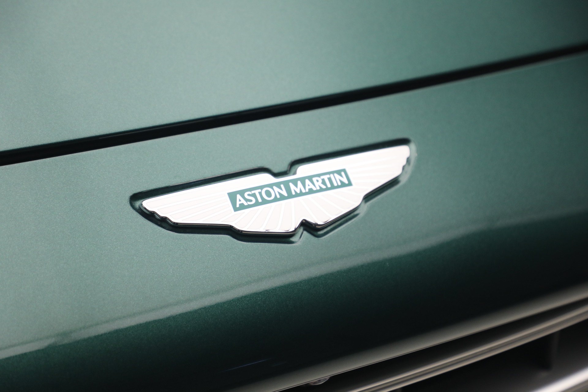 Used-2026-Aston-Martin-DBX-707