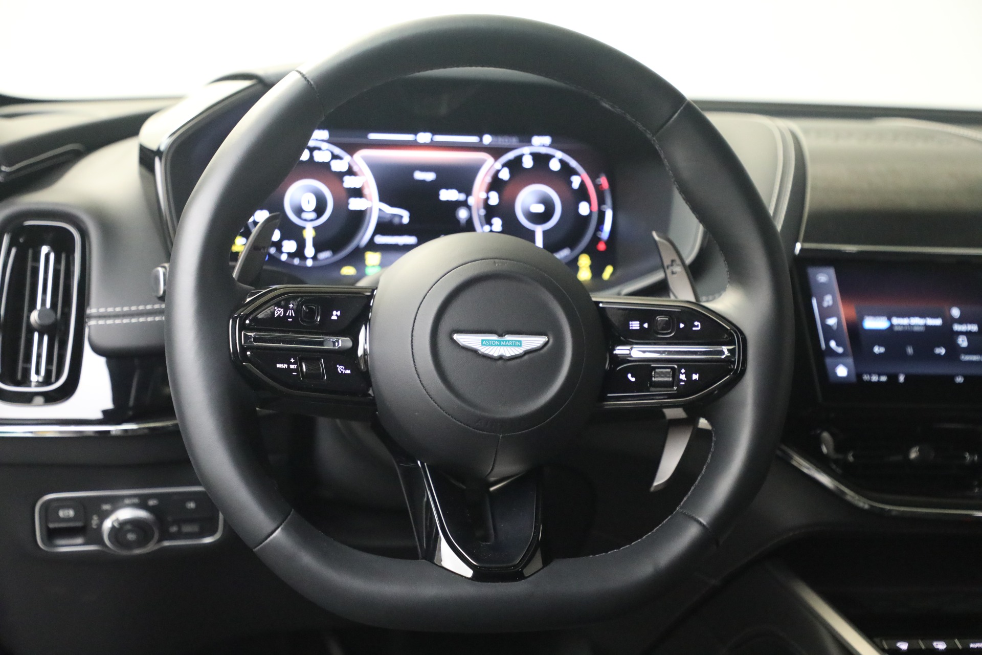 Used-2026-Aston-Martin-DBX-707
