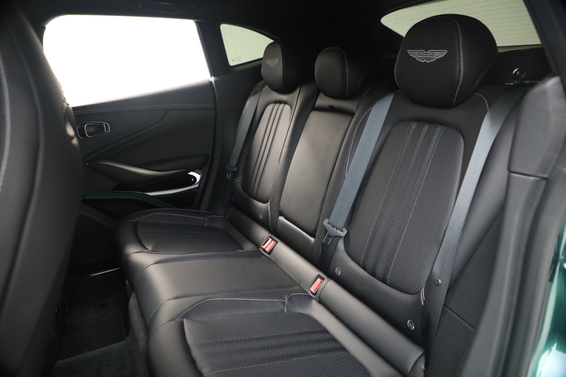 Used-2026-Aston-Martin-DBX-707