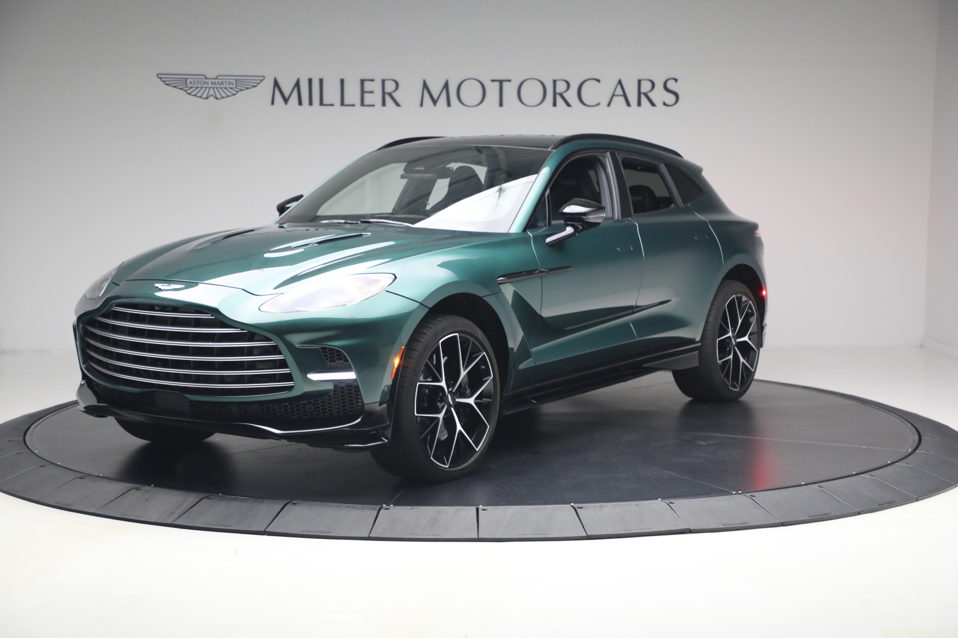 Used-2026-Aston-Martin-DBX-707