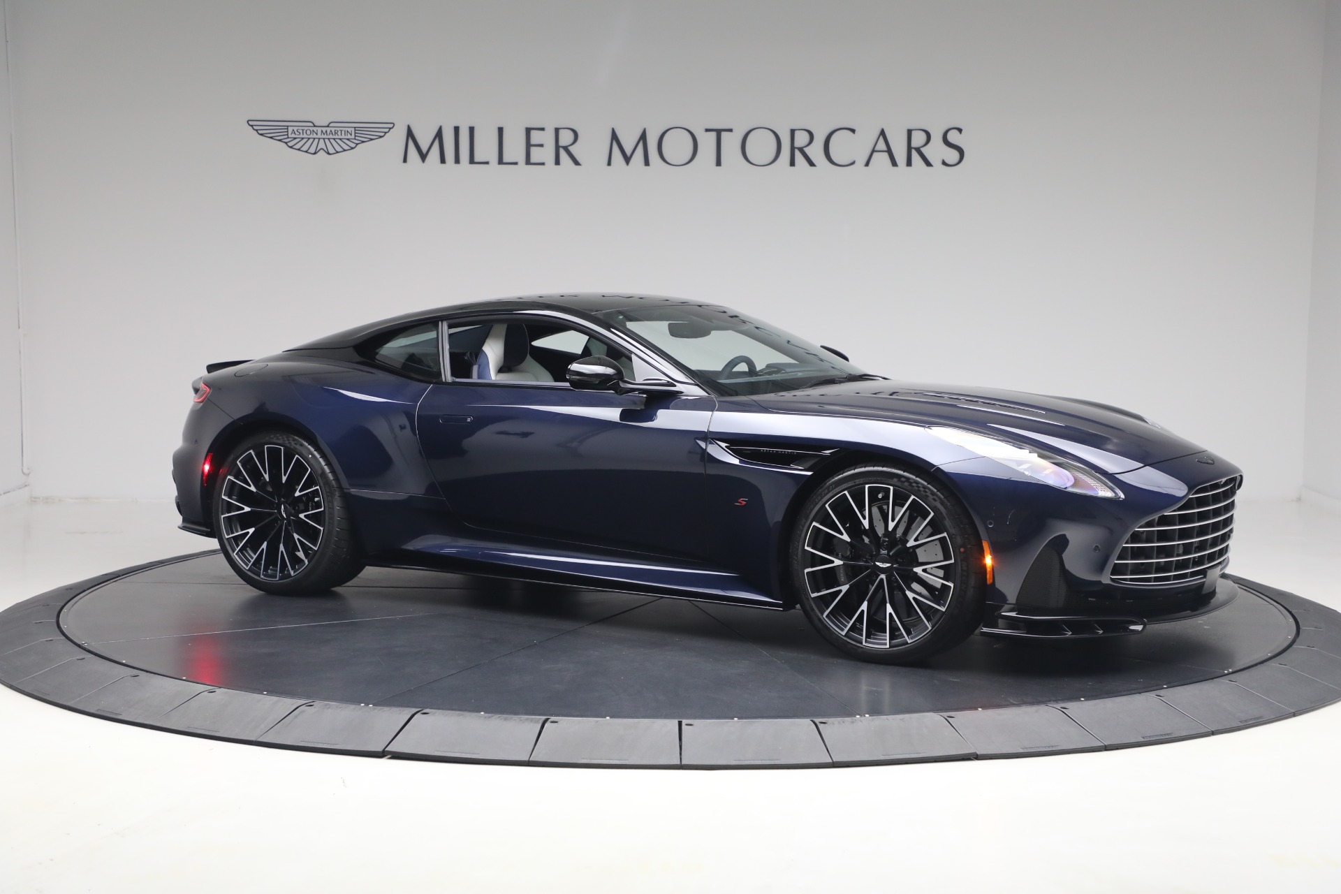 New-2026-Aston-Martin-DB12-S