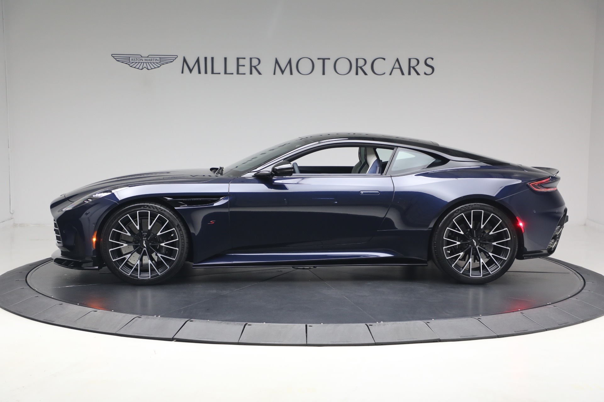 New-2026-Aston-Martin-DB12-S