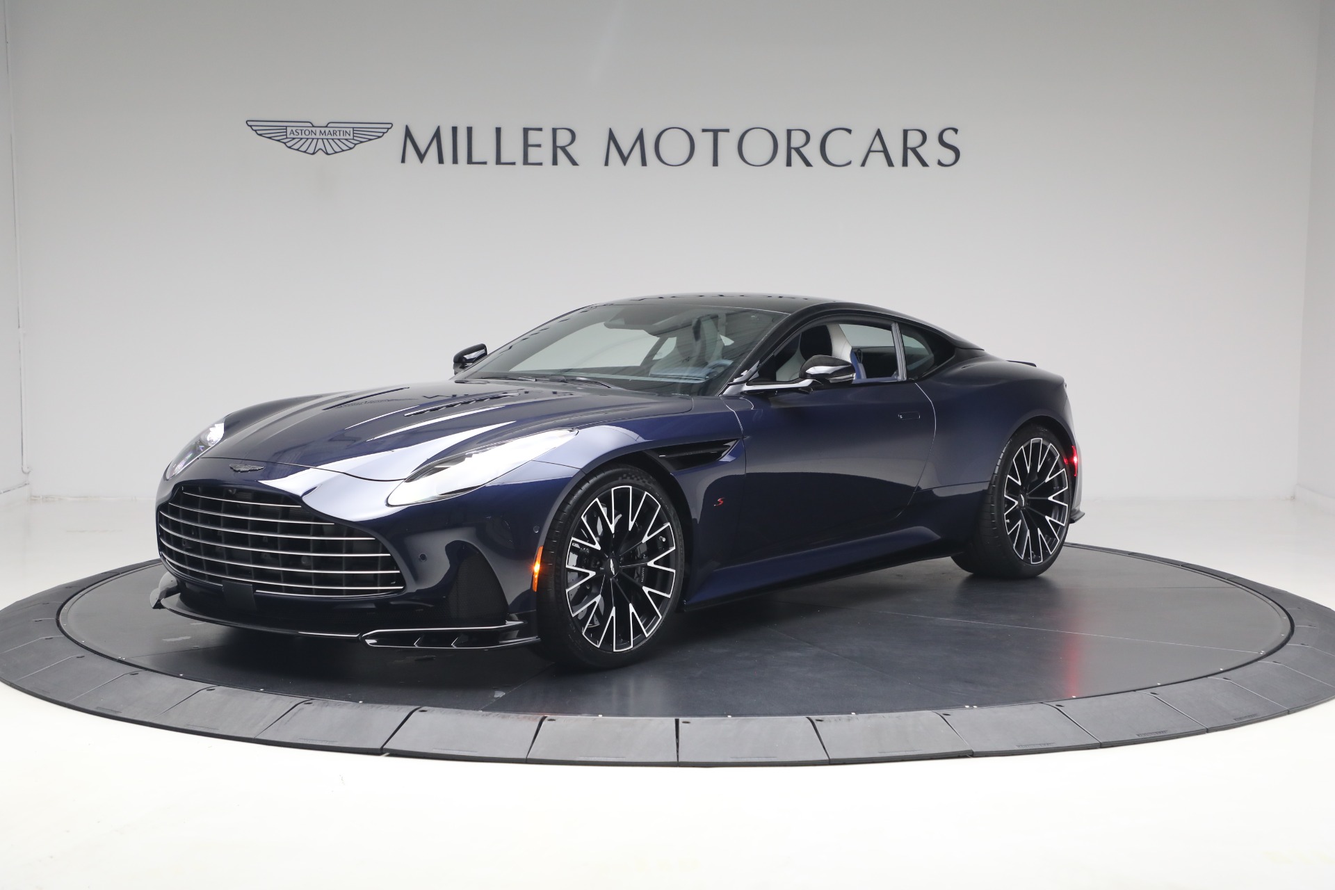 New-2026-Aston-Martin-DB12-S
