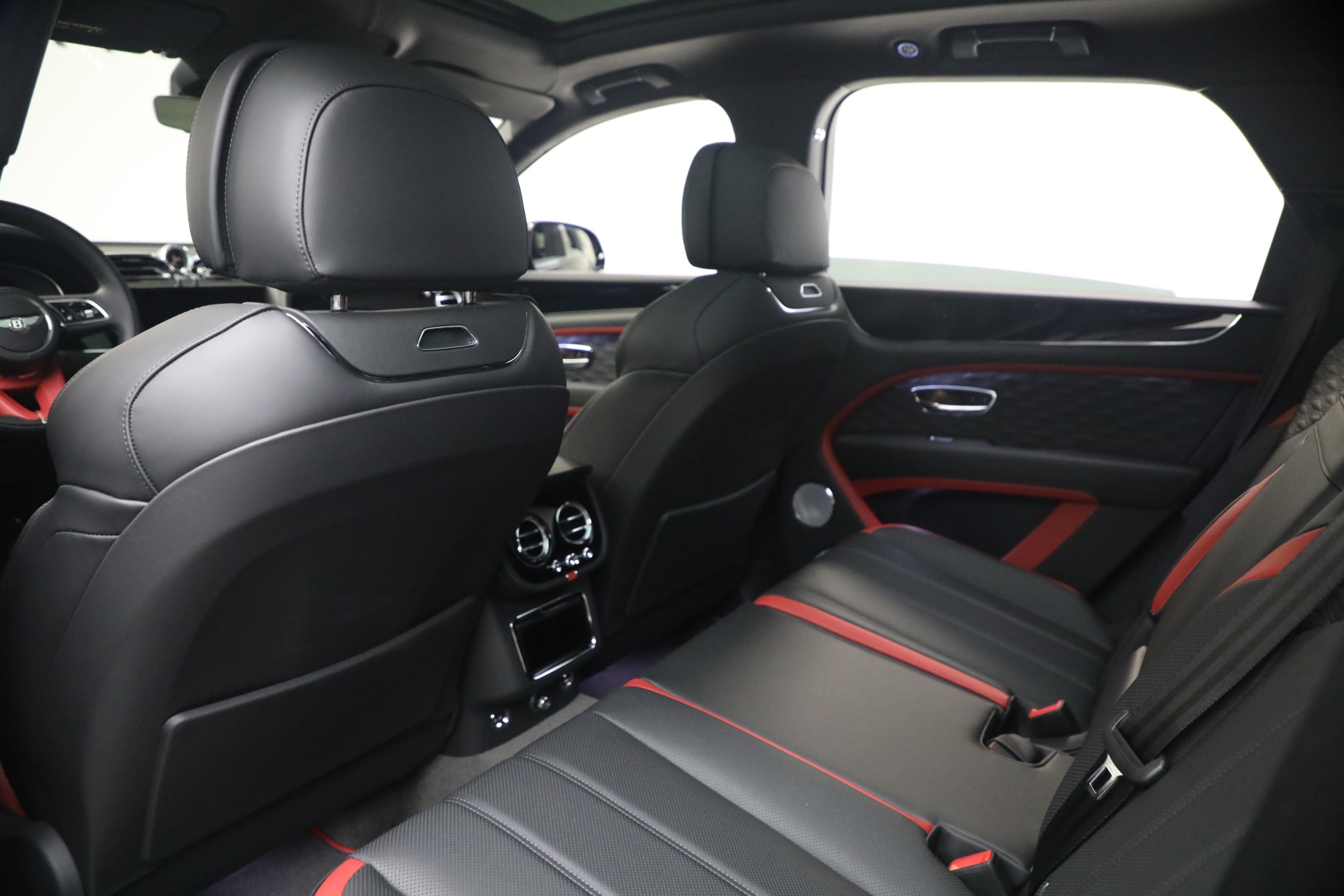 New-2026-Bentley-Bentayga-Speed-V8