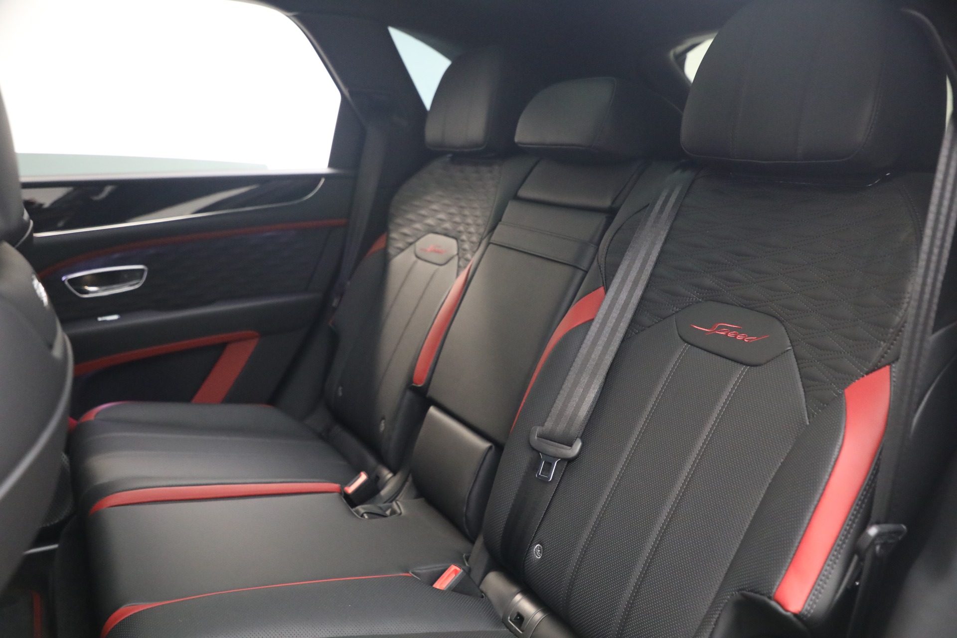 New-2026-Bentley-Bentayga-Speed-V8