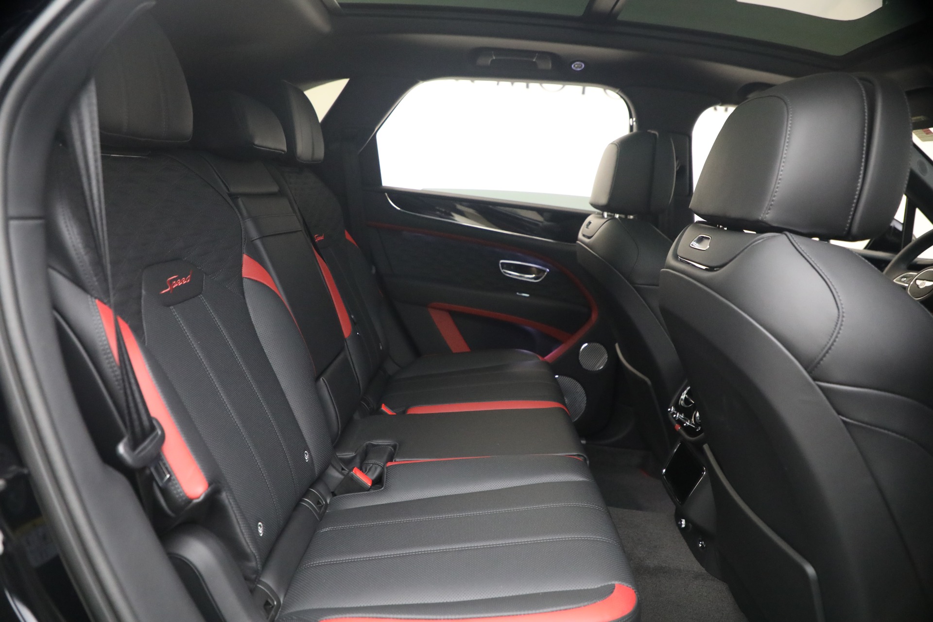 New-2026-Bentley-Bentayga-Speed-V8