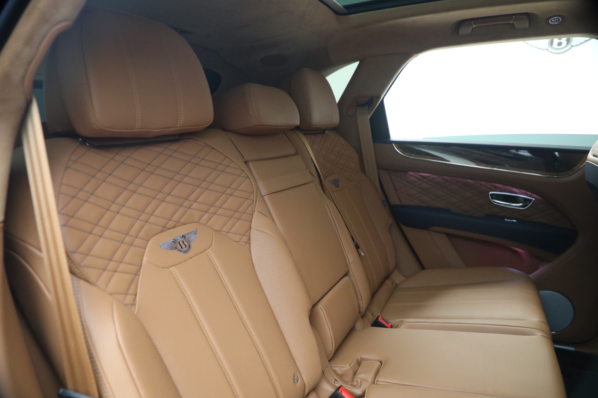 New-2026-Bentley-Bentayga-Azure