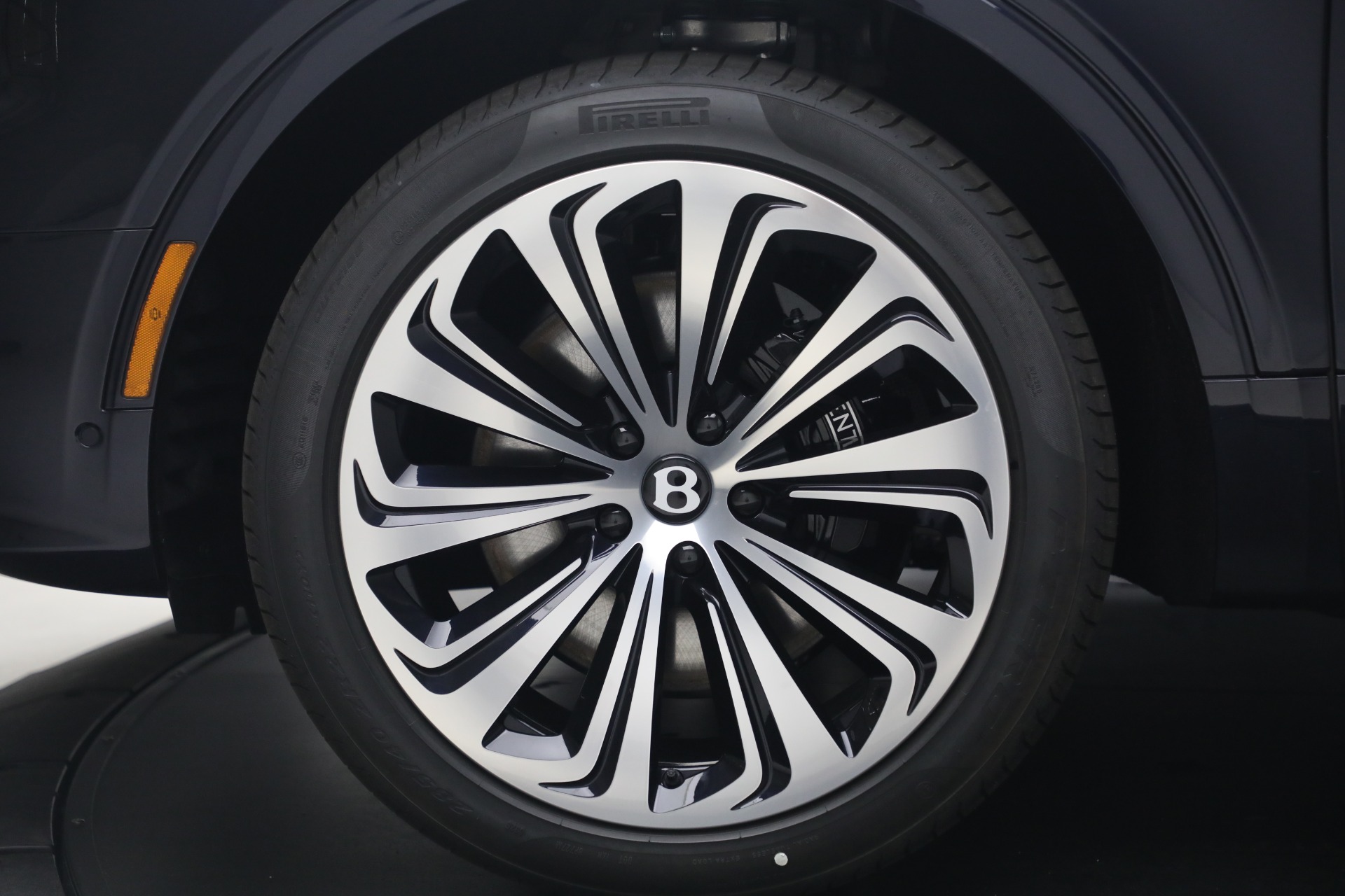 New-2026-Bentley-Bentayga-Azure