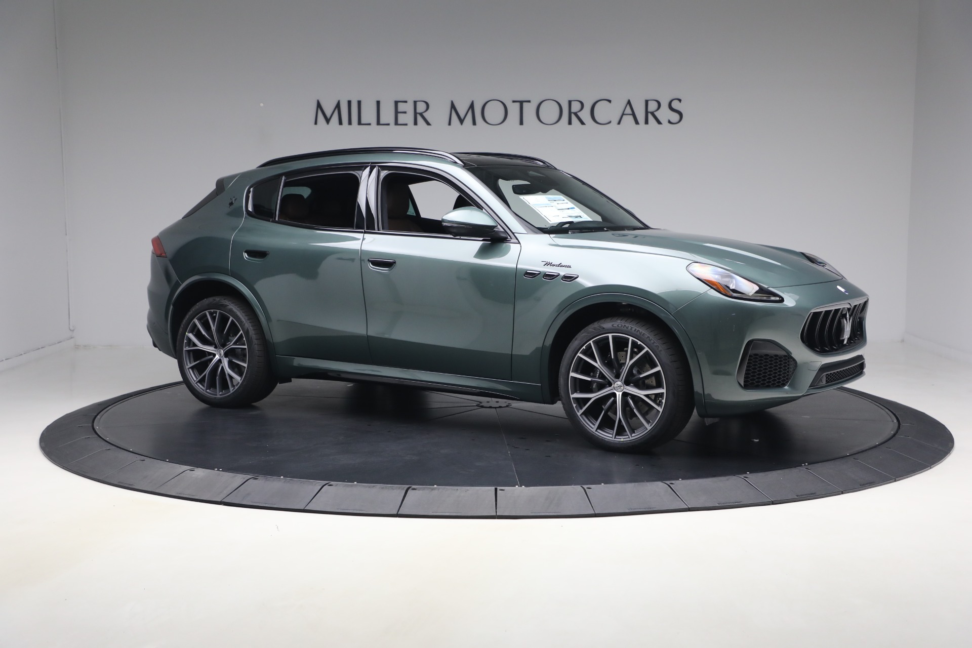New-2026-Maserati-Grecale-Modena-V6