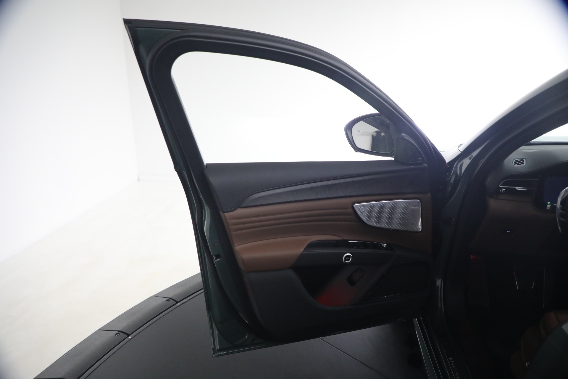 New-2026-Maserati-Grecale-Modena-V6