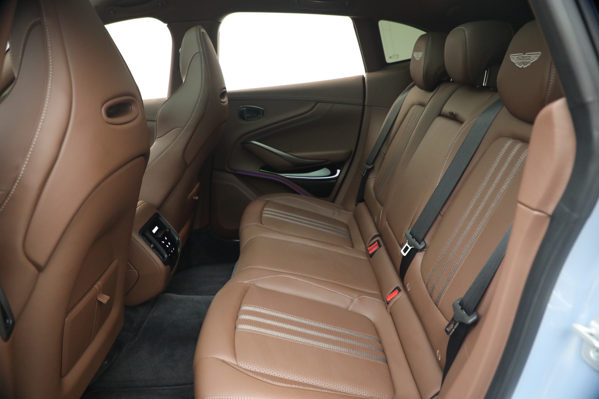 Used-2026-Aston-Martin-DBX-707