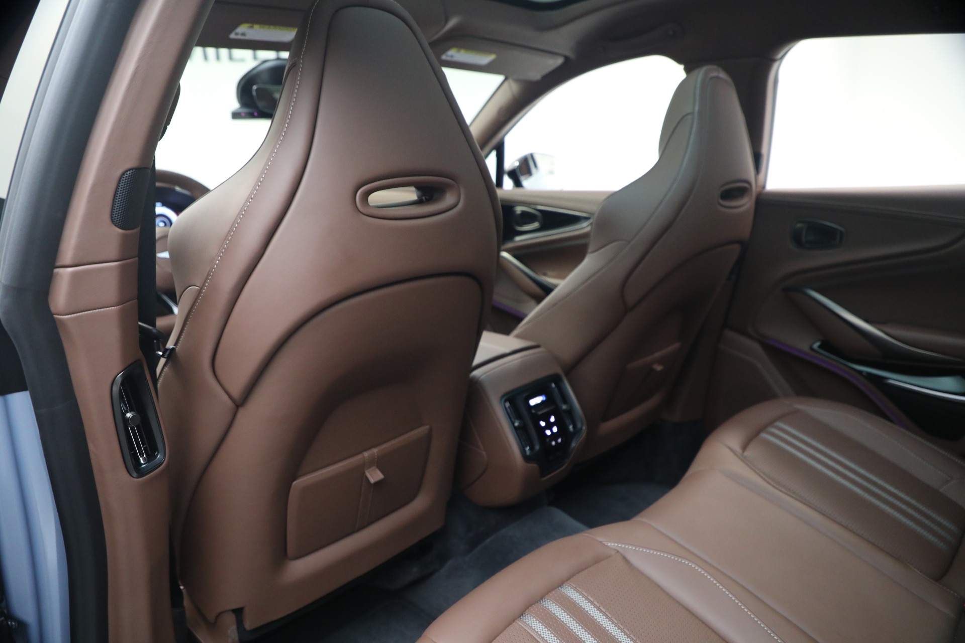 Used-2026-Aston-Martin-DBX-707
